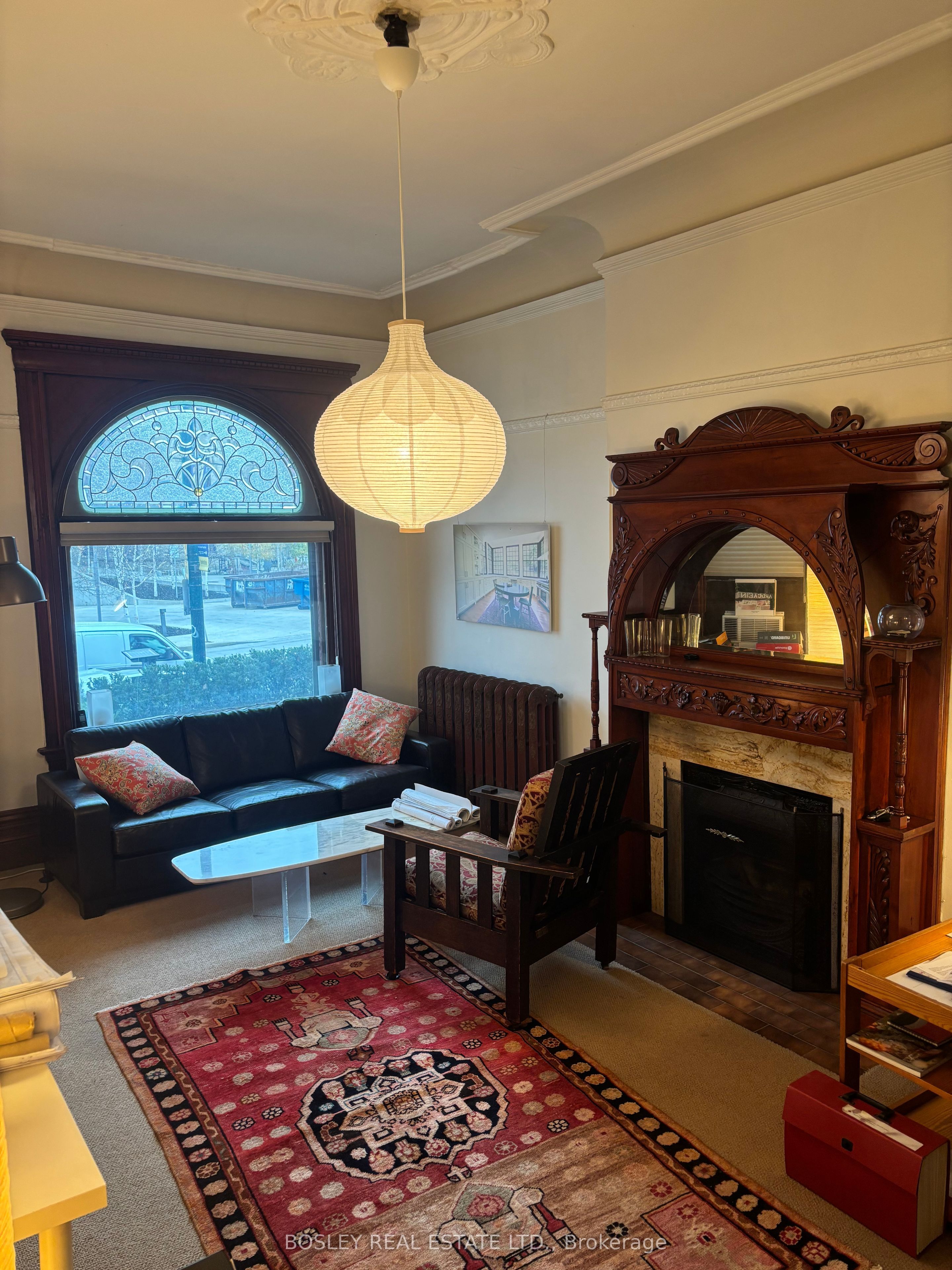 #1 - 554 Spadina Crescent Property Photo 2