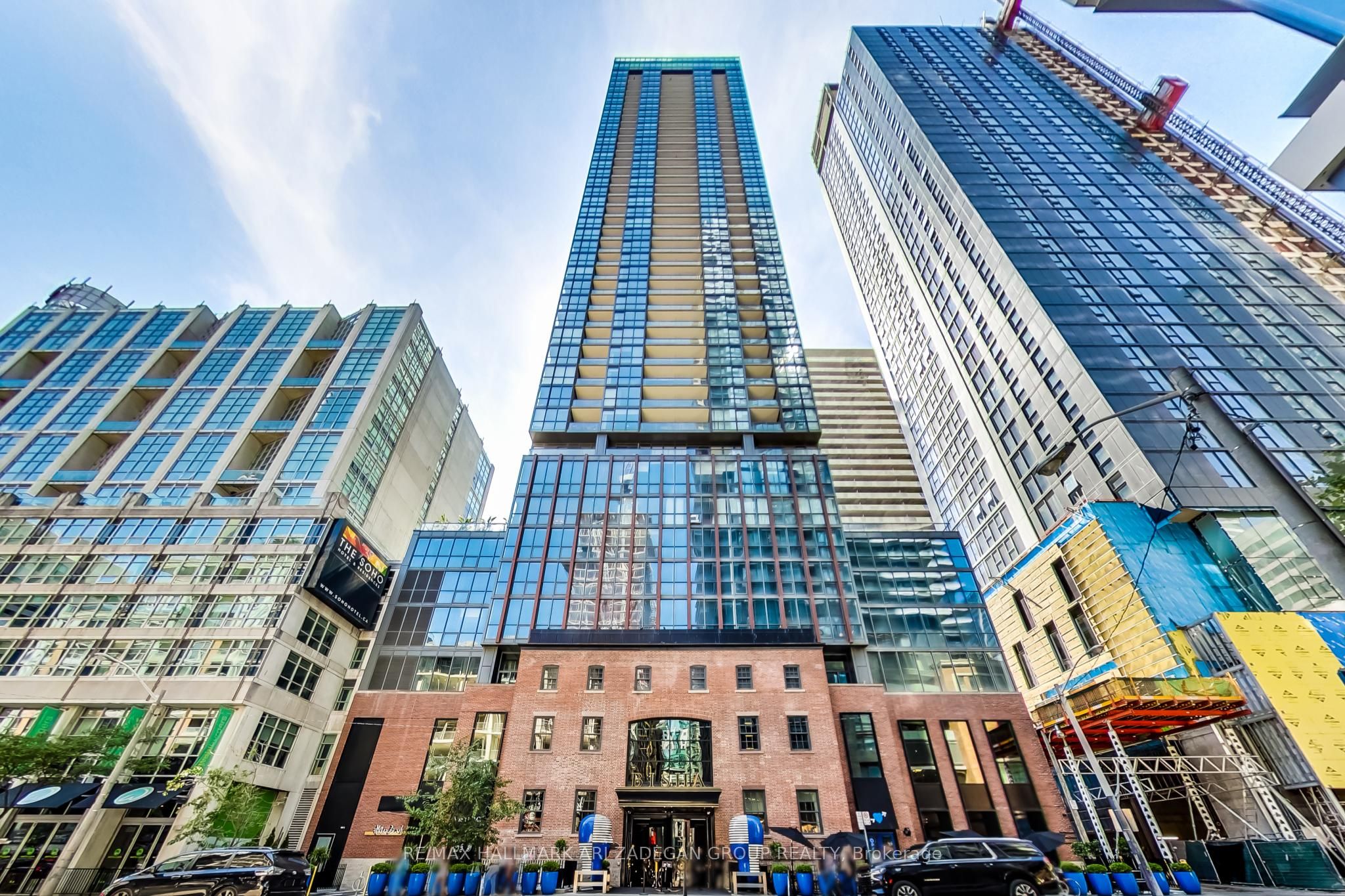 #3108 - 88 Blue Jays Way Property Photo 1