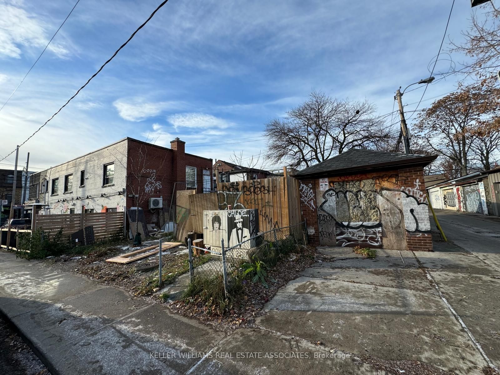 #(rear) - 6 Markham Street Property Photo 3