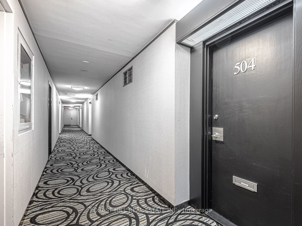 #504 - 131 Bloor Street Property Photo 8