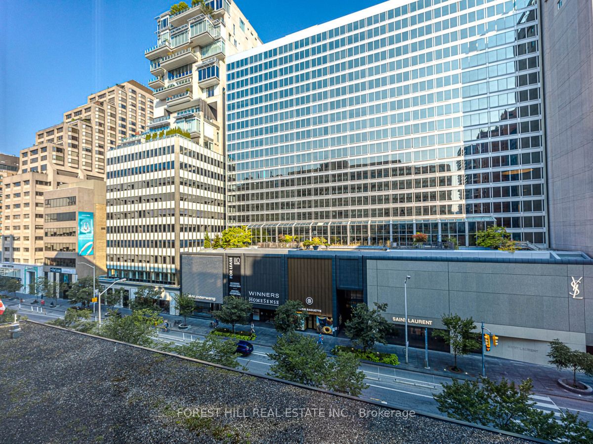 #504 - 131 Bloor Street Property Photo 22