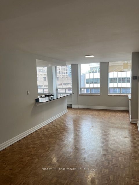#1218 - 131 Bloor Street Property Photo 12