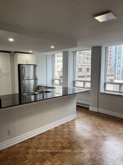 #1218 - 131 Bloor Street Property Photo 13