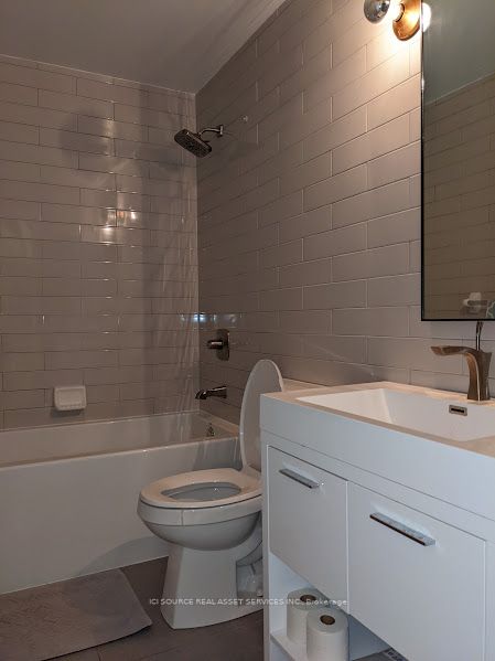 #105 - 1101 Queen Street Property Photo 5