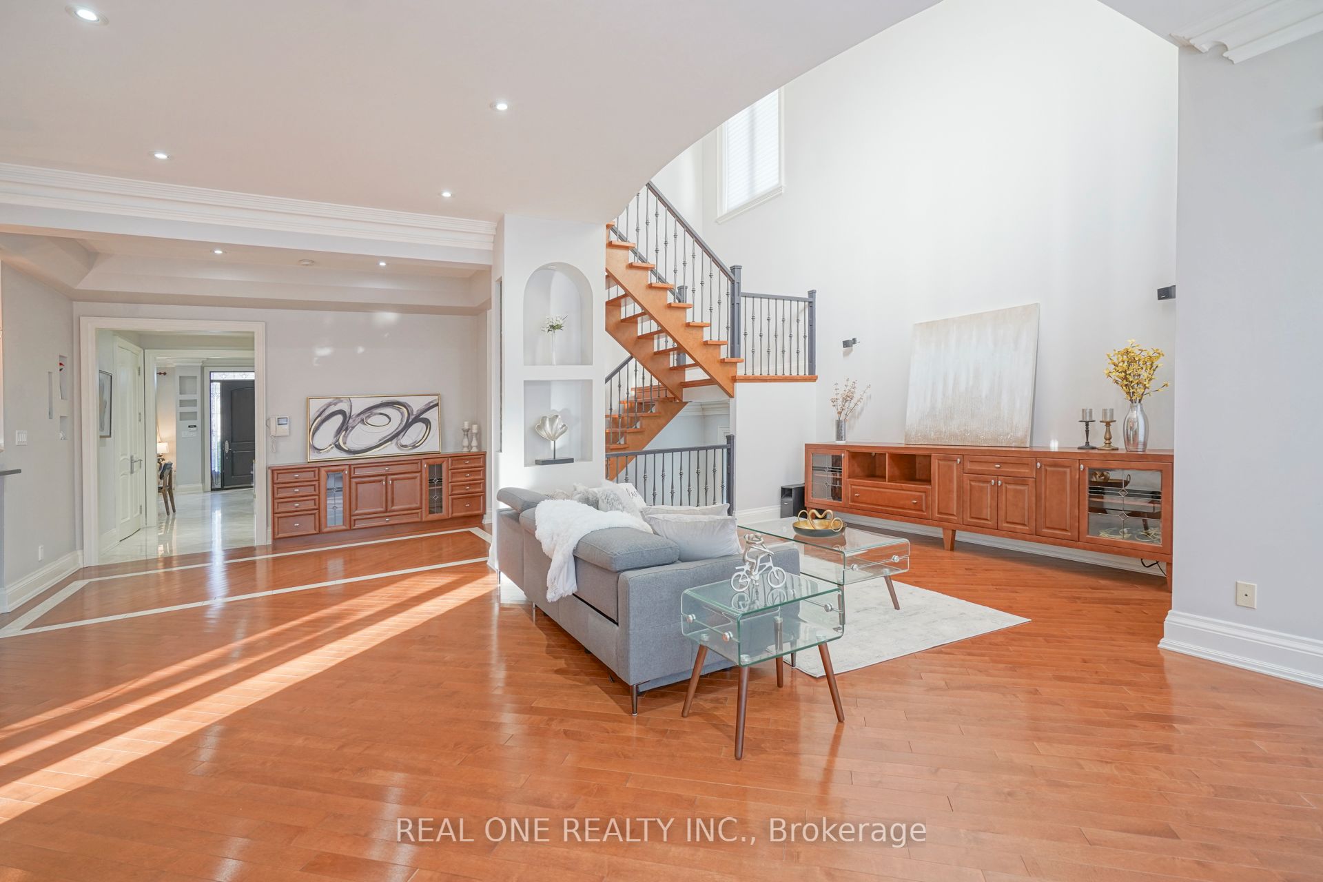 231 Churchill Avenue Property Photo 14