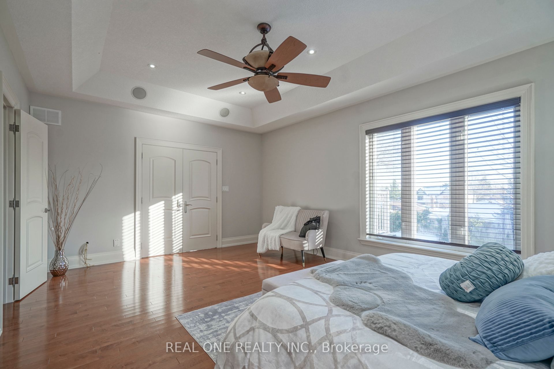 231 Churchill Avenue Property Photo 28