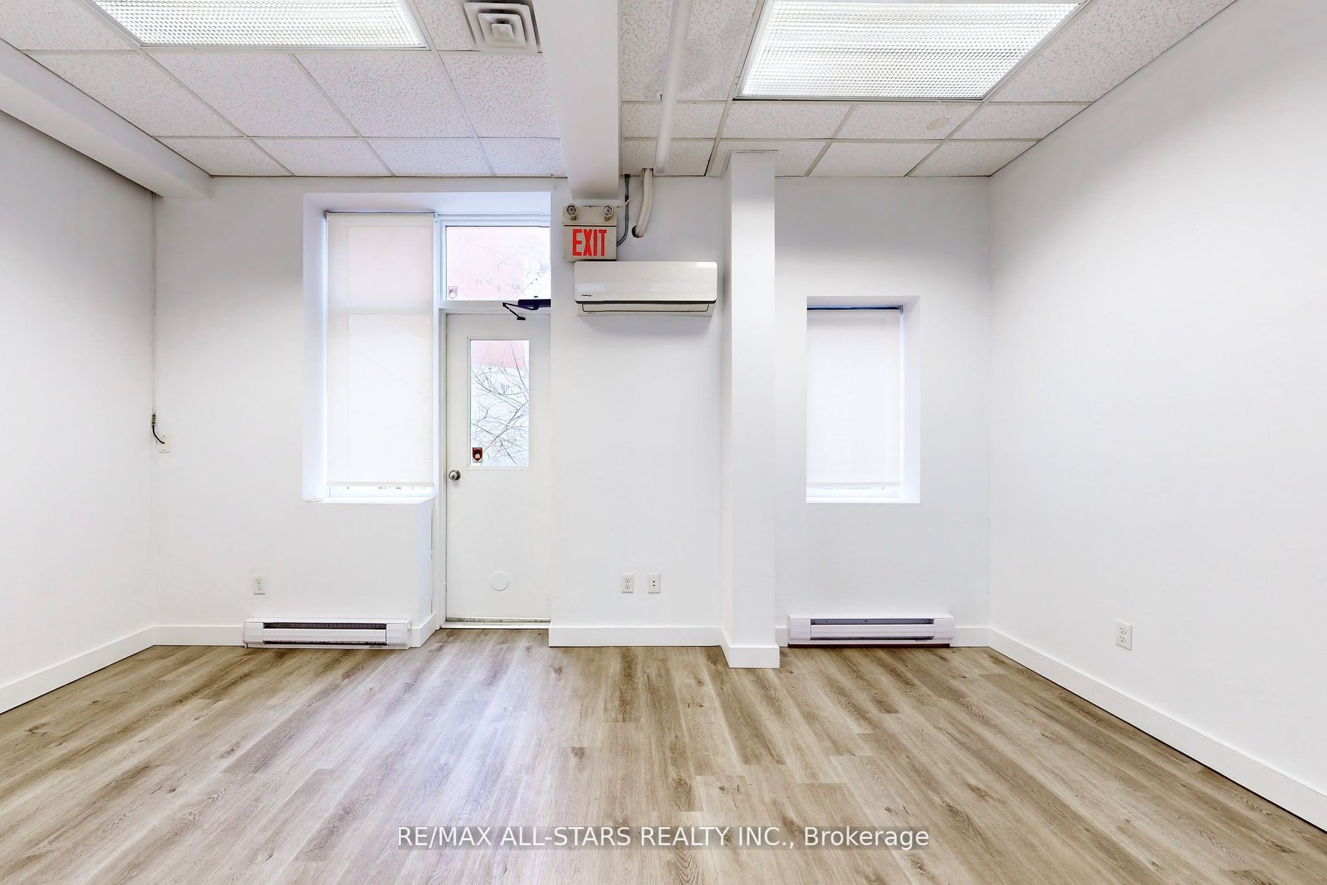 #202 - 66 Gerrard Street Property Photo 9