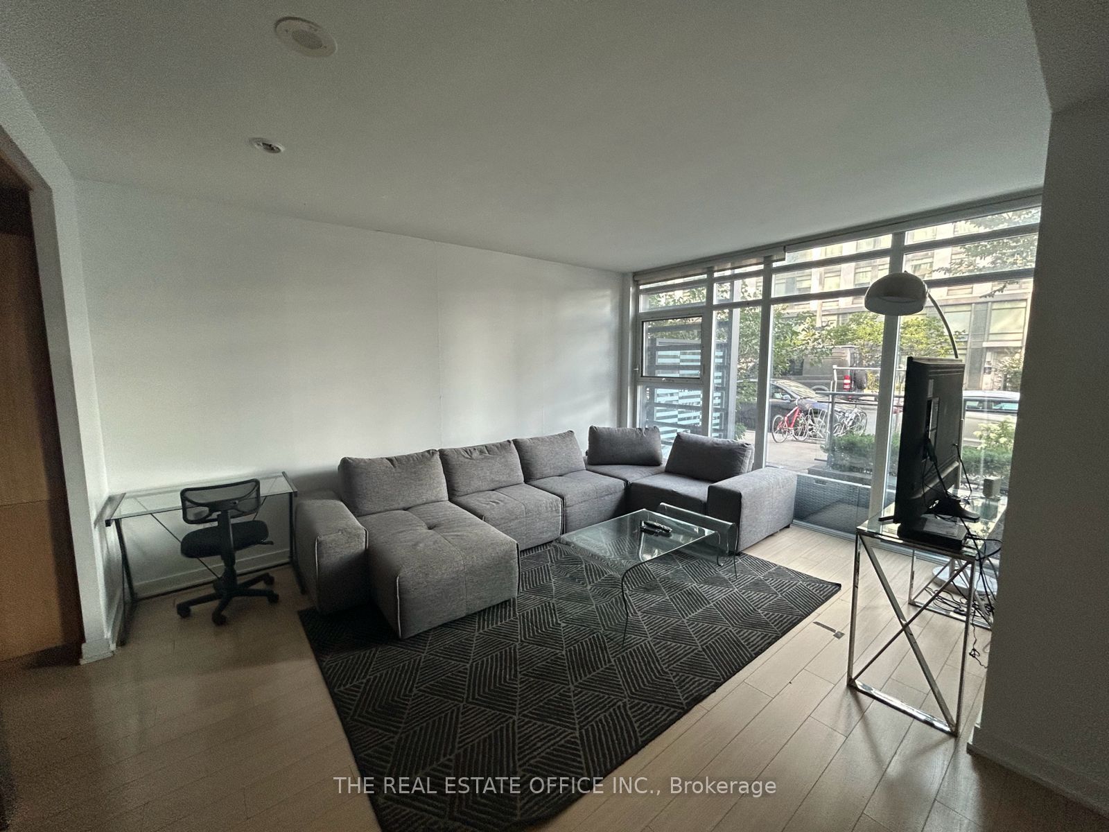 163 Dan Leckie Way G16 Property Photo 7