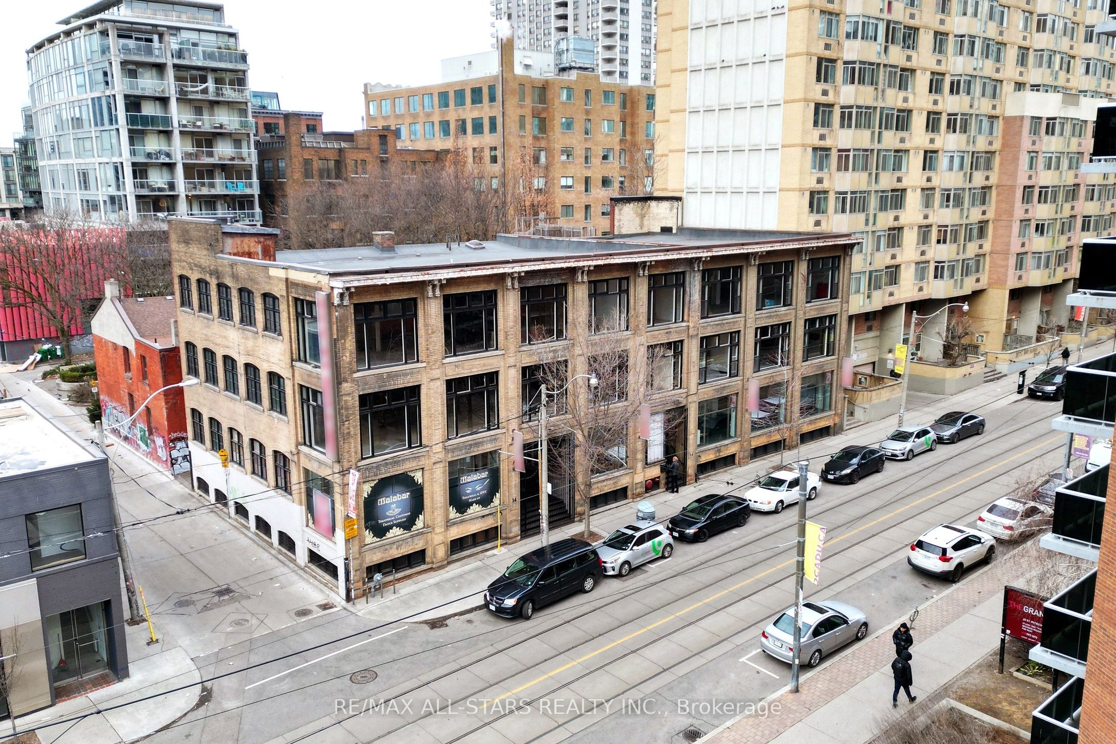 #300 - 10 - 14 Mccaul Street Property Photo 10