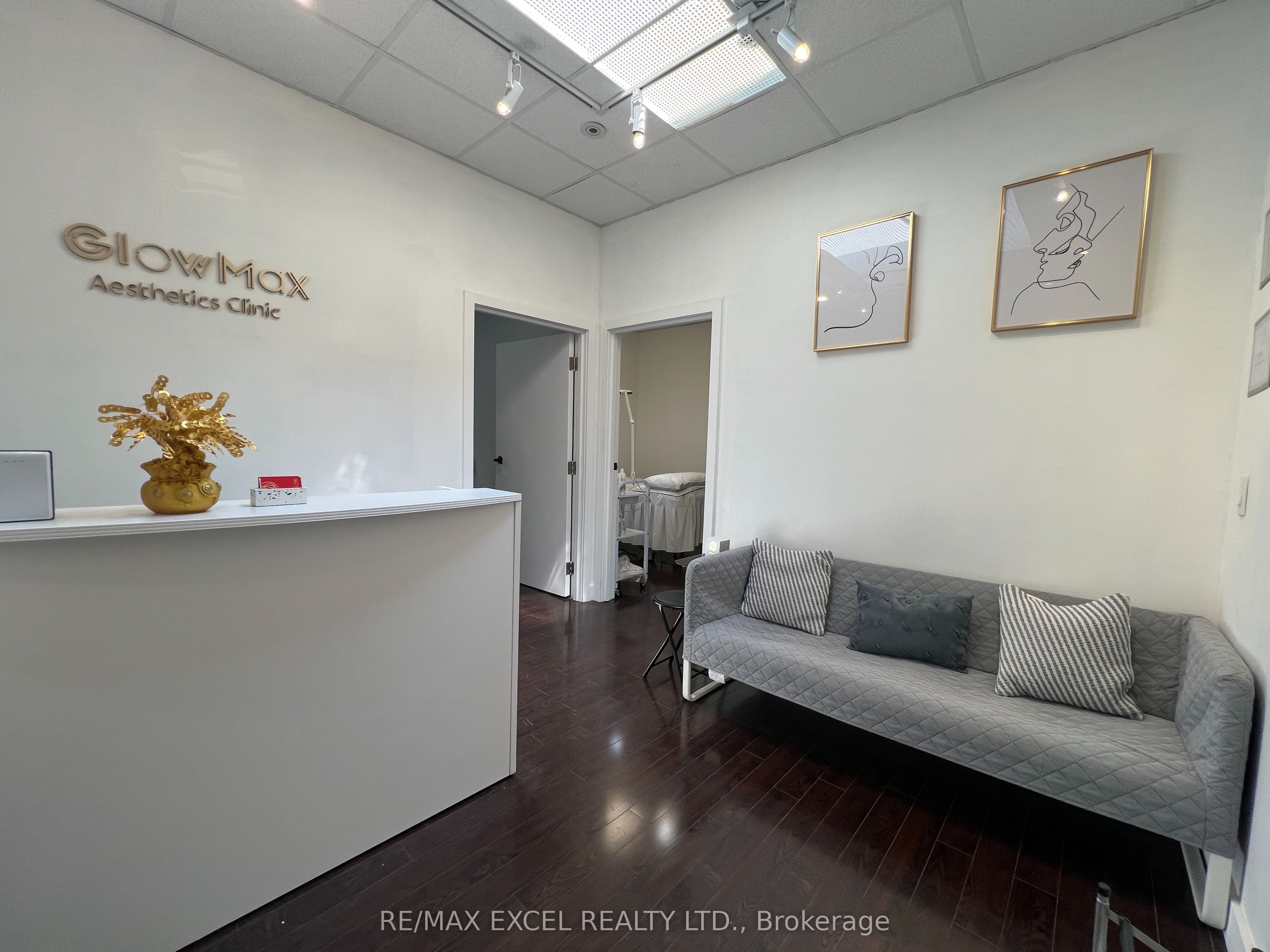 #200 - 491 Church Street Property Photo 1