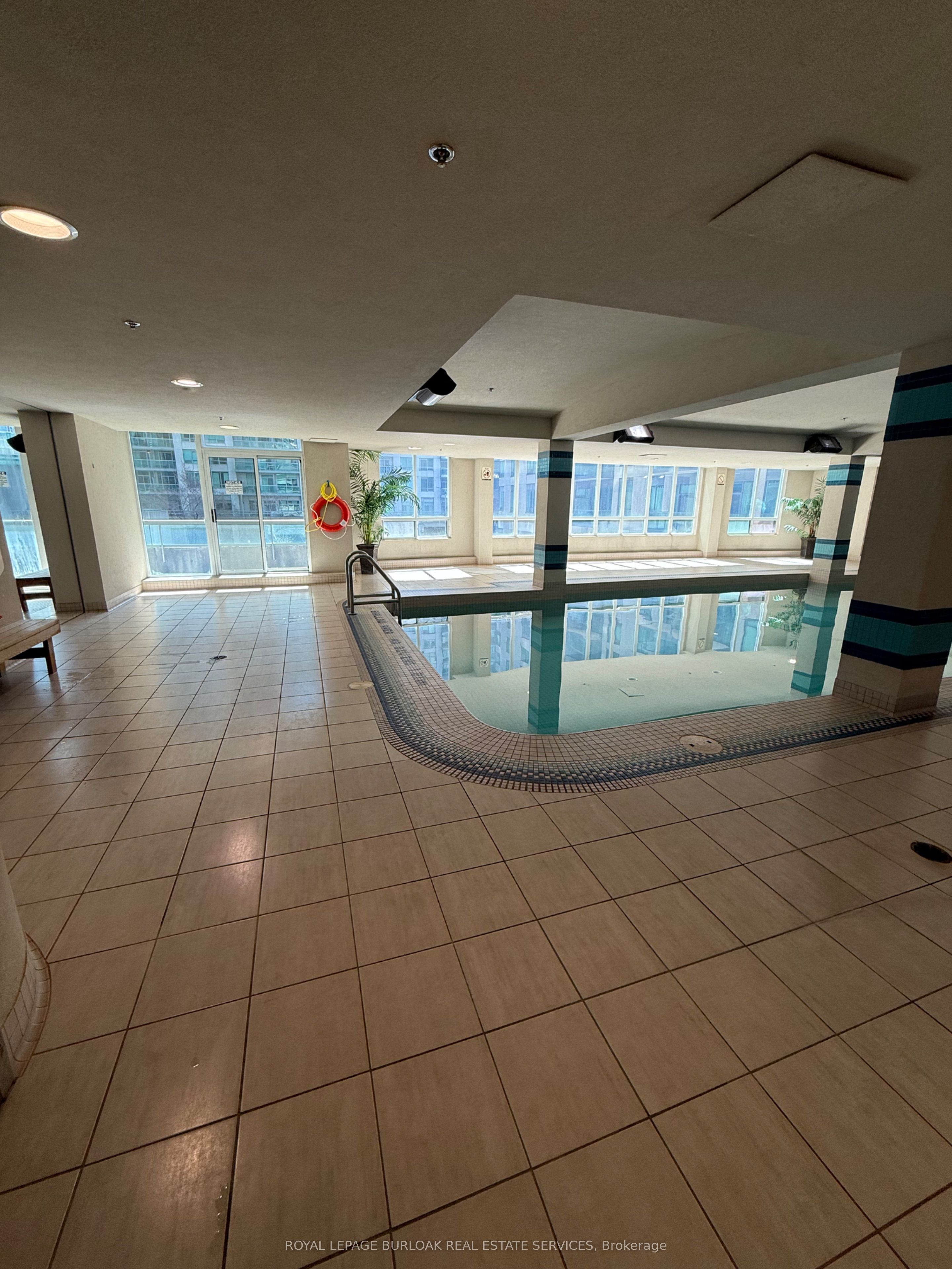 #709 - 30 Grand Trunk Crescent Property Photo 28