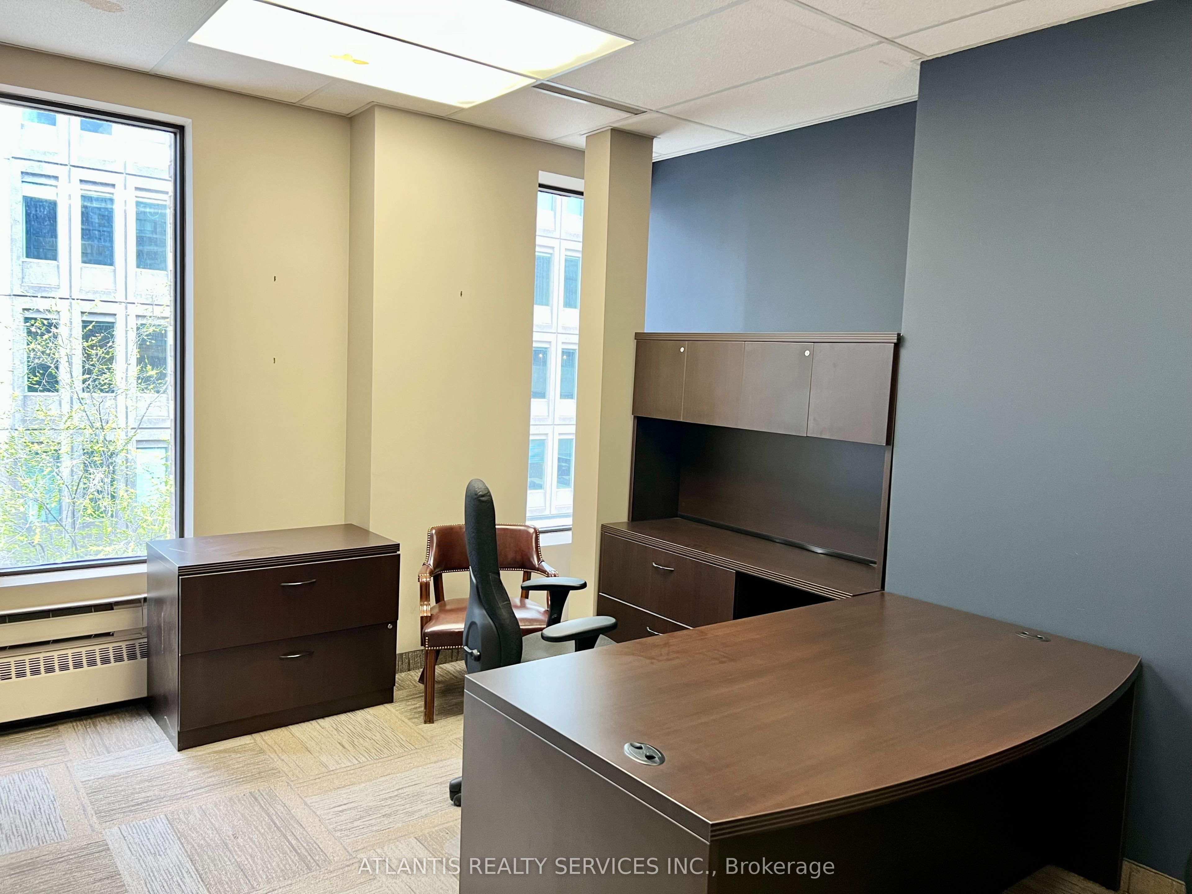 #400 - 55 Adelaide Street Property Photo 3