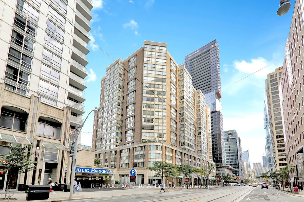 #ph03 - 717 Bay Street Property Photo 11
