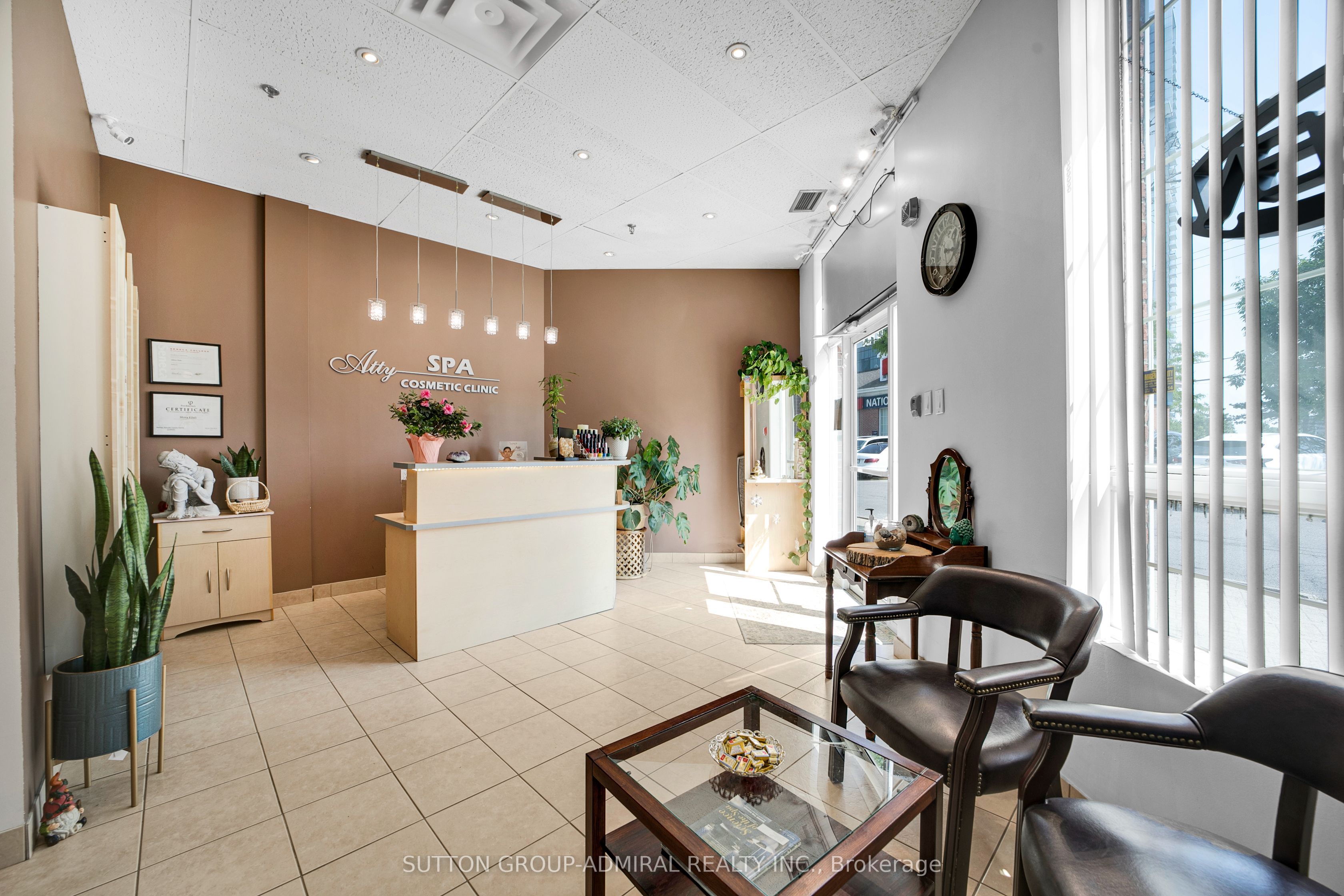 #a17 - 2012 Sheppard Avenue Property Photo 7
