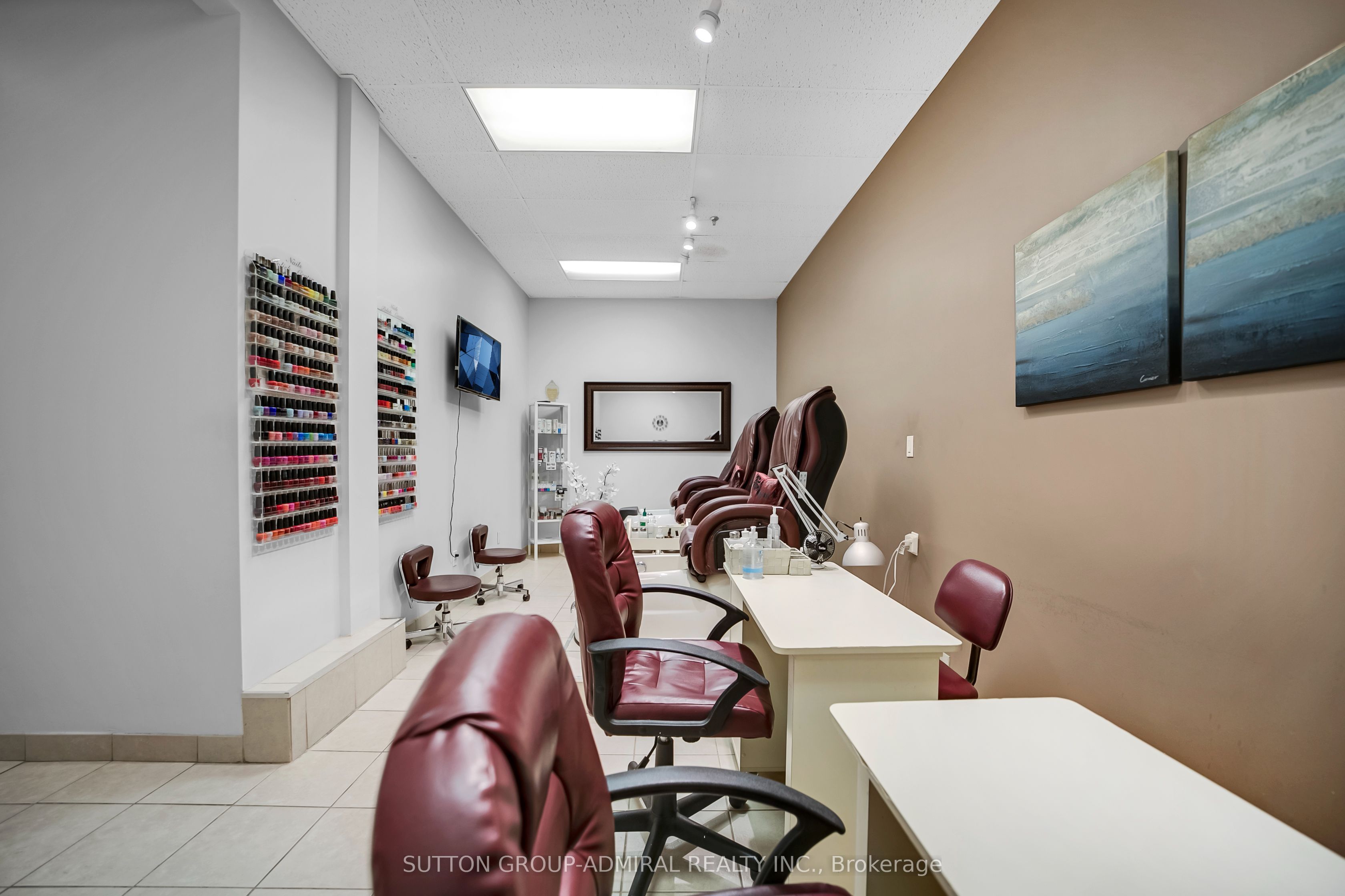 #a17 - 2012 Sheppard Avenue Property Photo 29