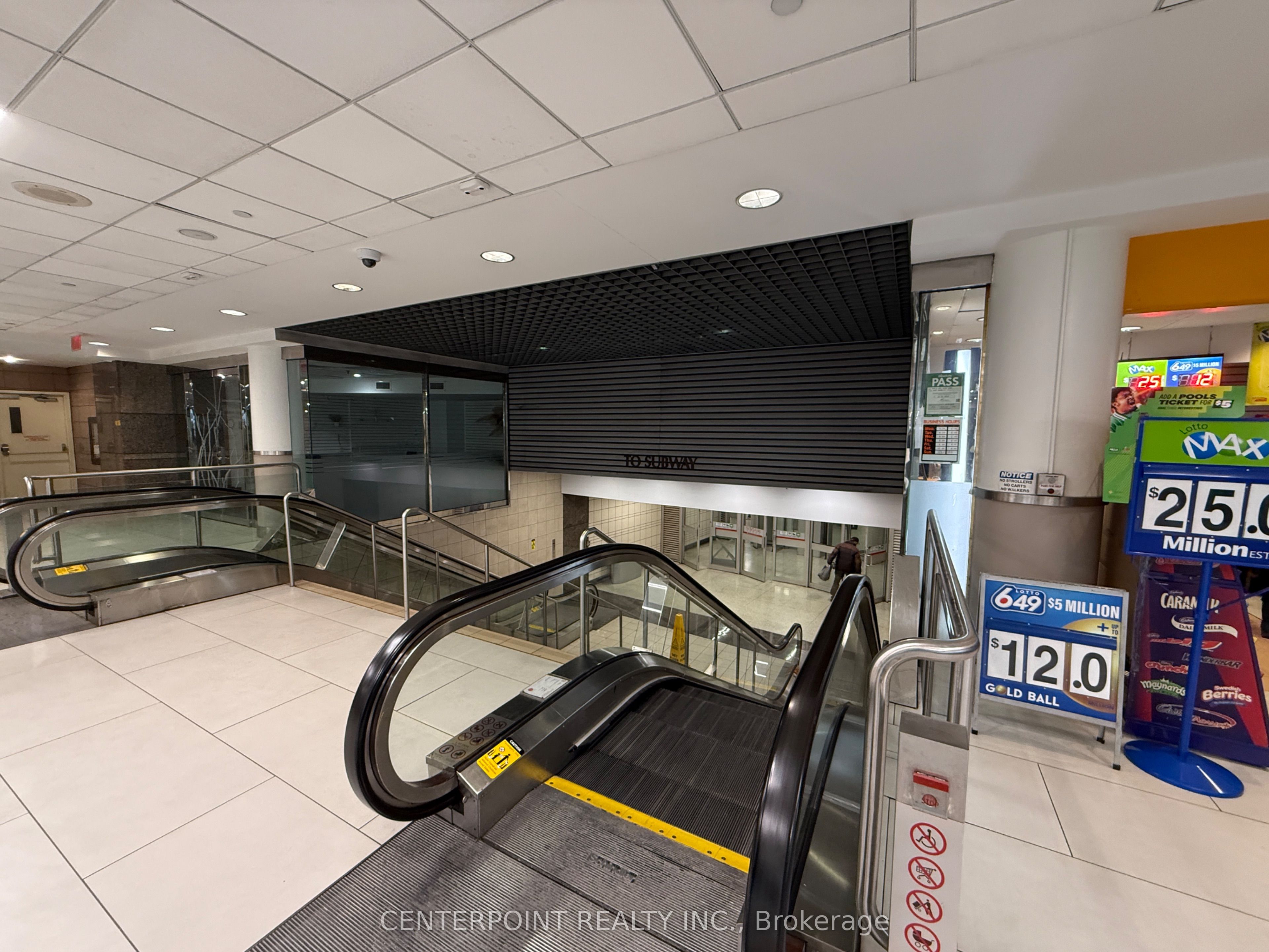 #c-1 - 5150 Yonge Street Property Photo 5