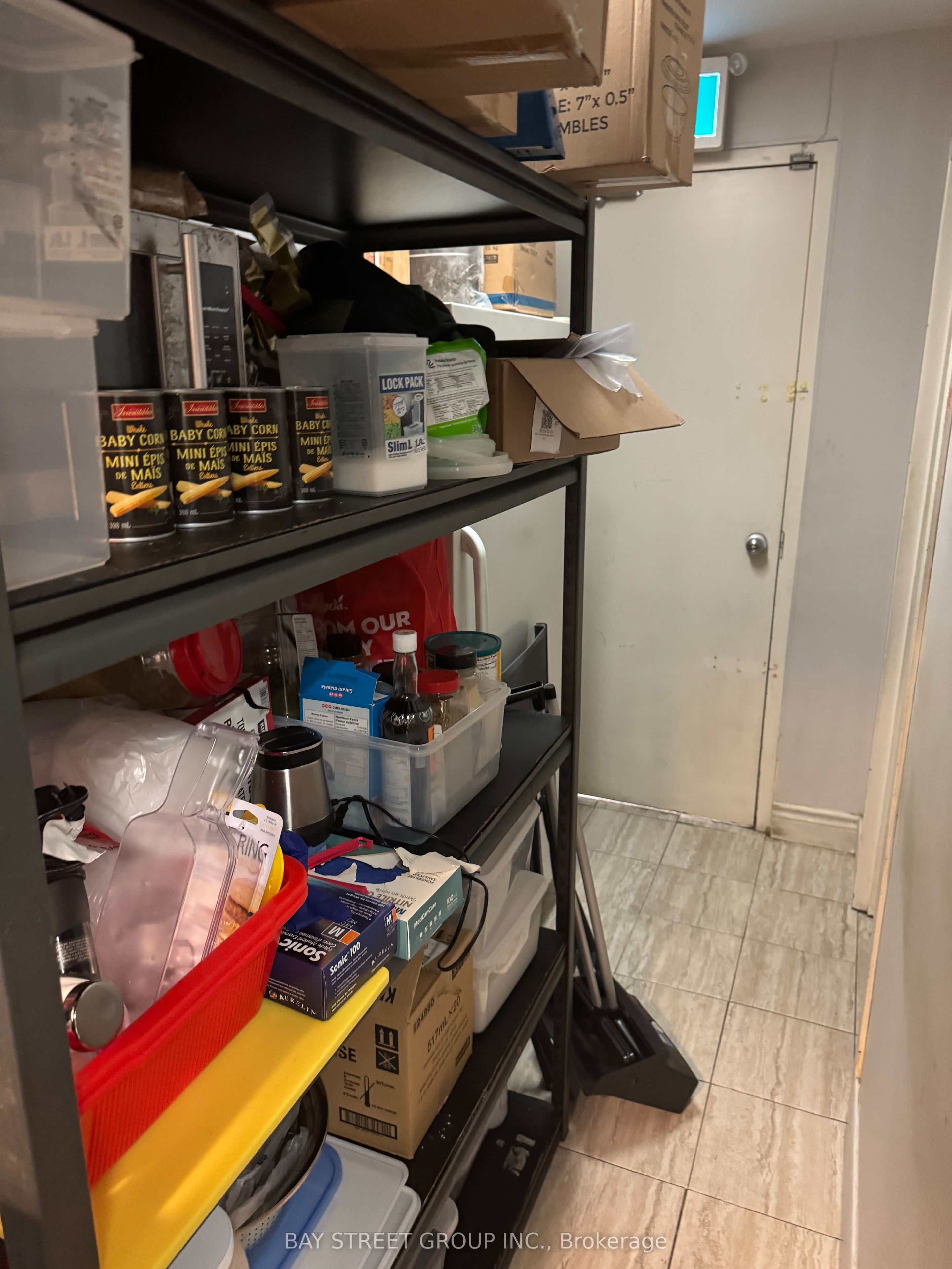 ##12 - 5418 Yonge Street Property Photo 10