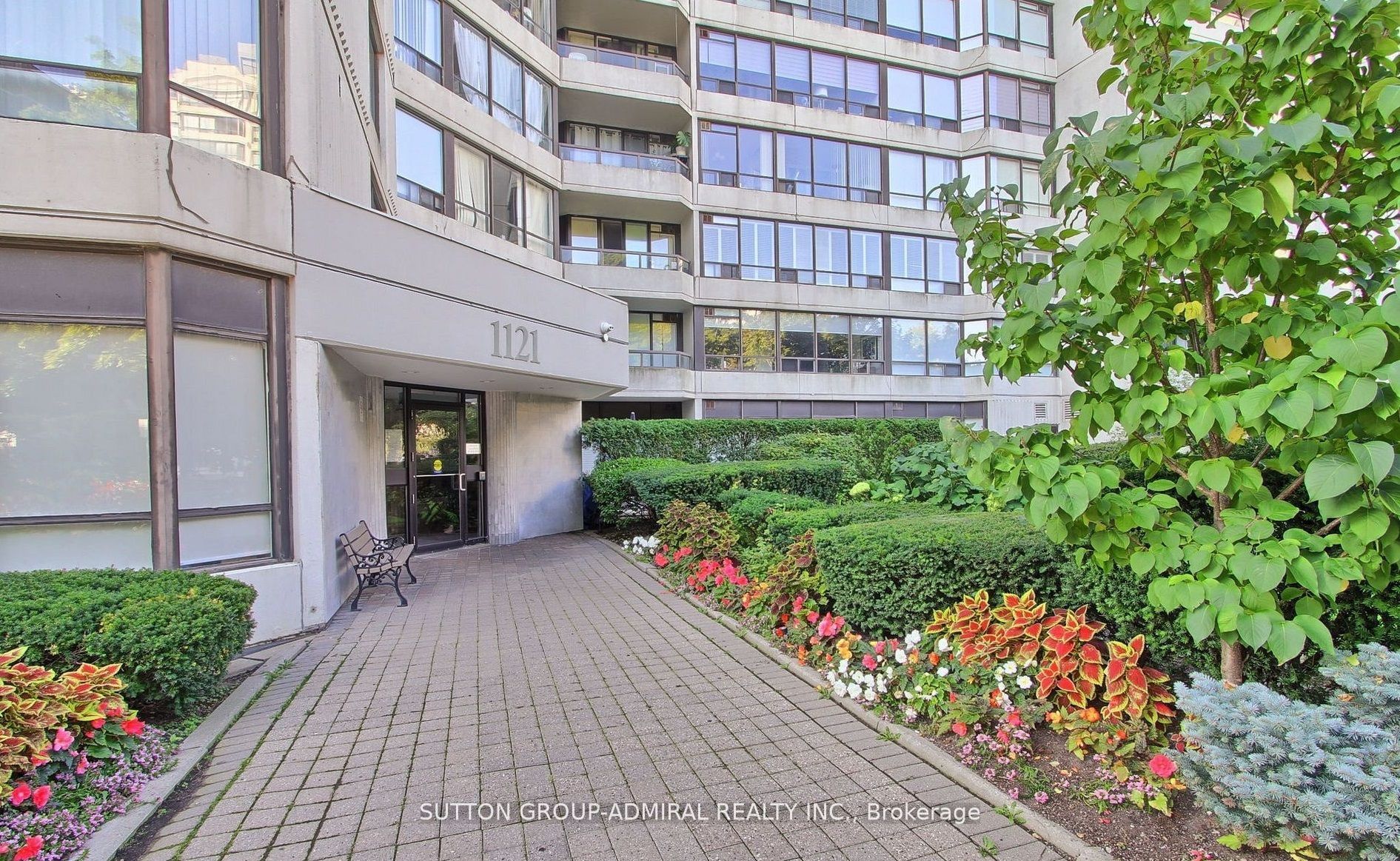 #909 - 1121 Steeles Avenue Property Photo 20