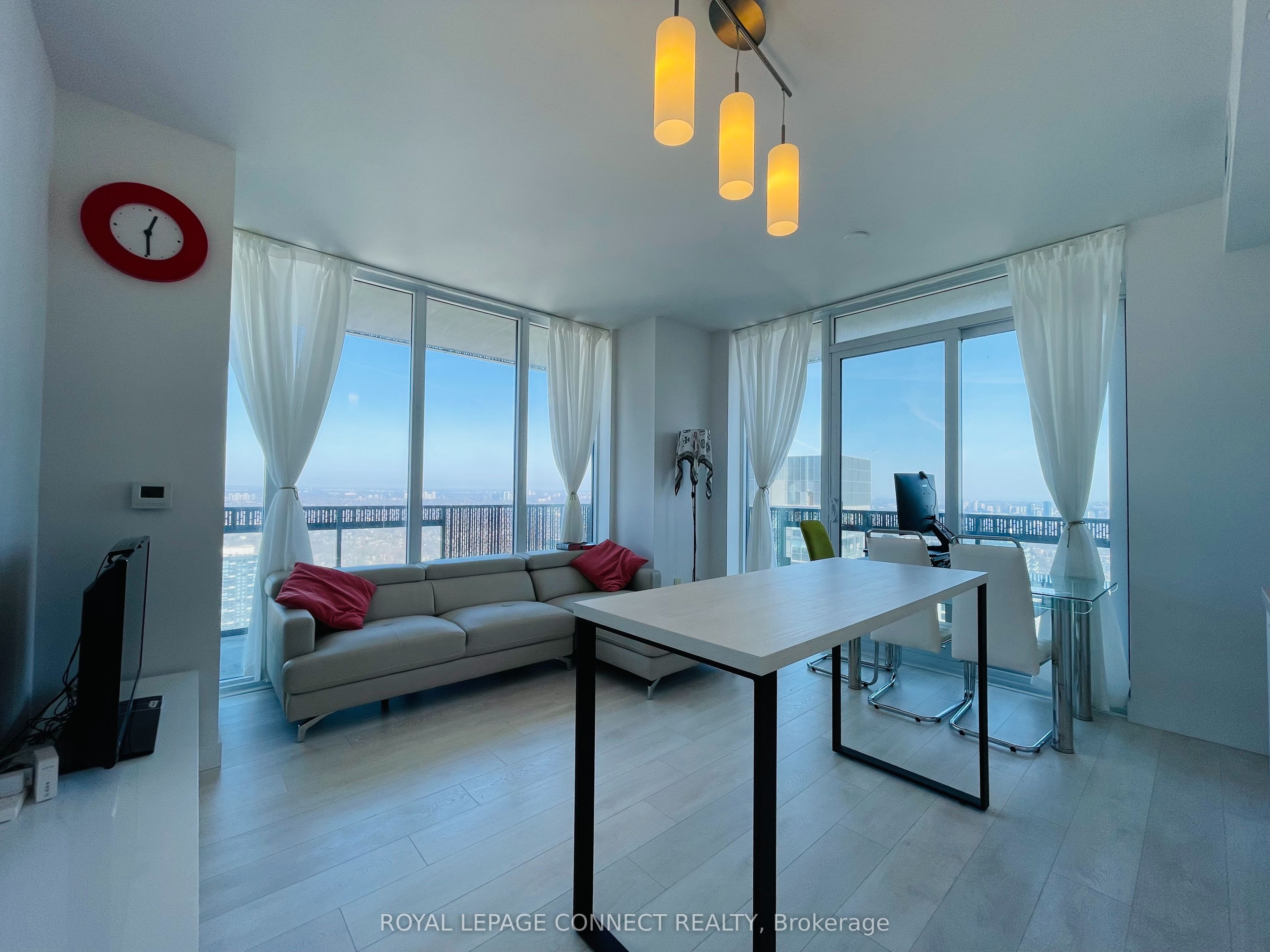 #4708 - 8 Eglinton Avenue Property Photo 15