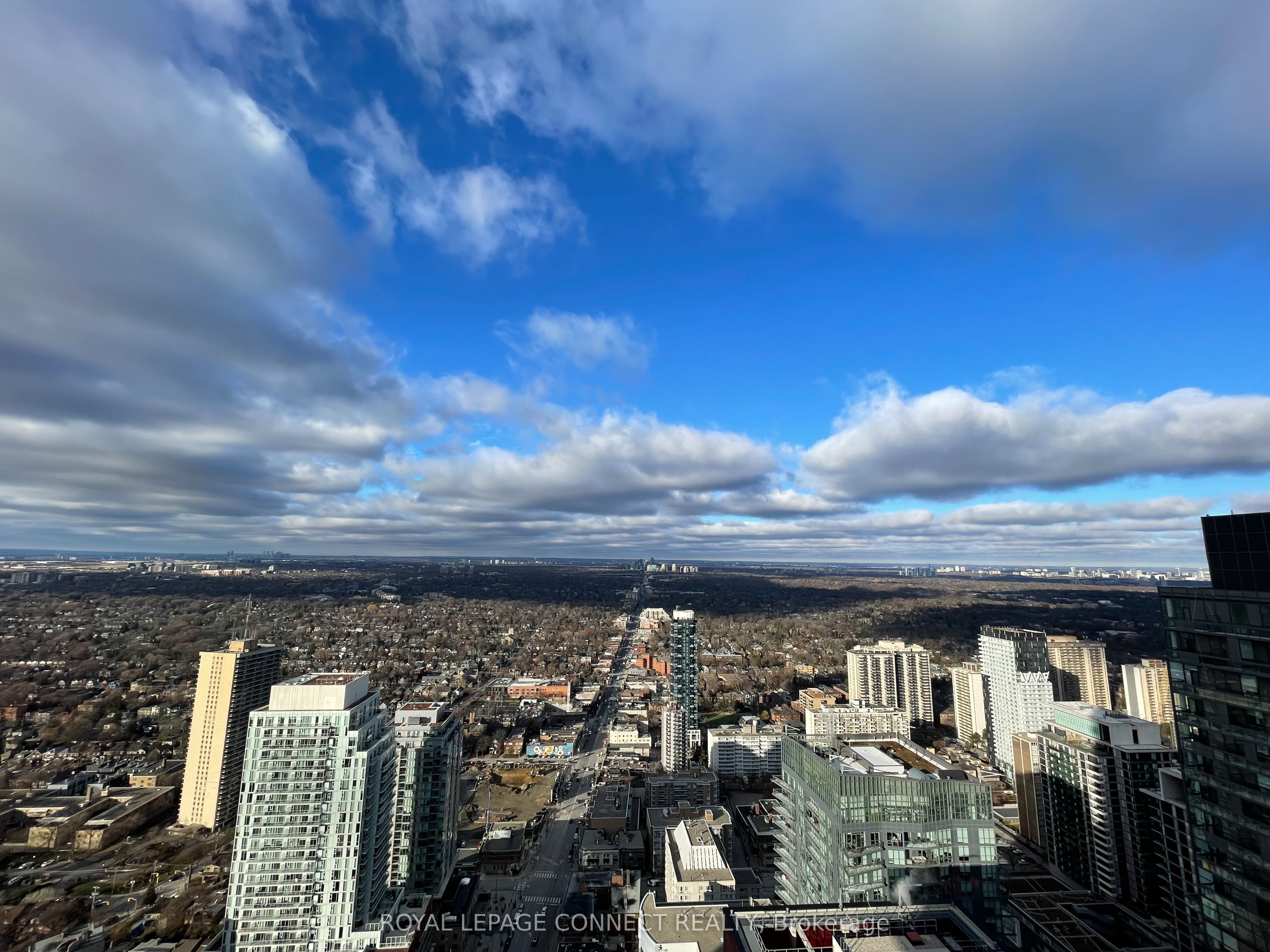#4708 - 8 Eglinton Avenue Property Photo 28