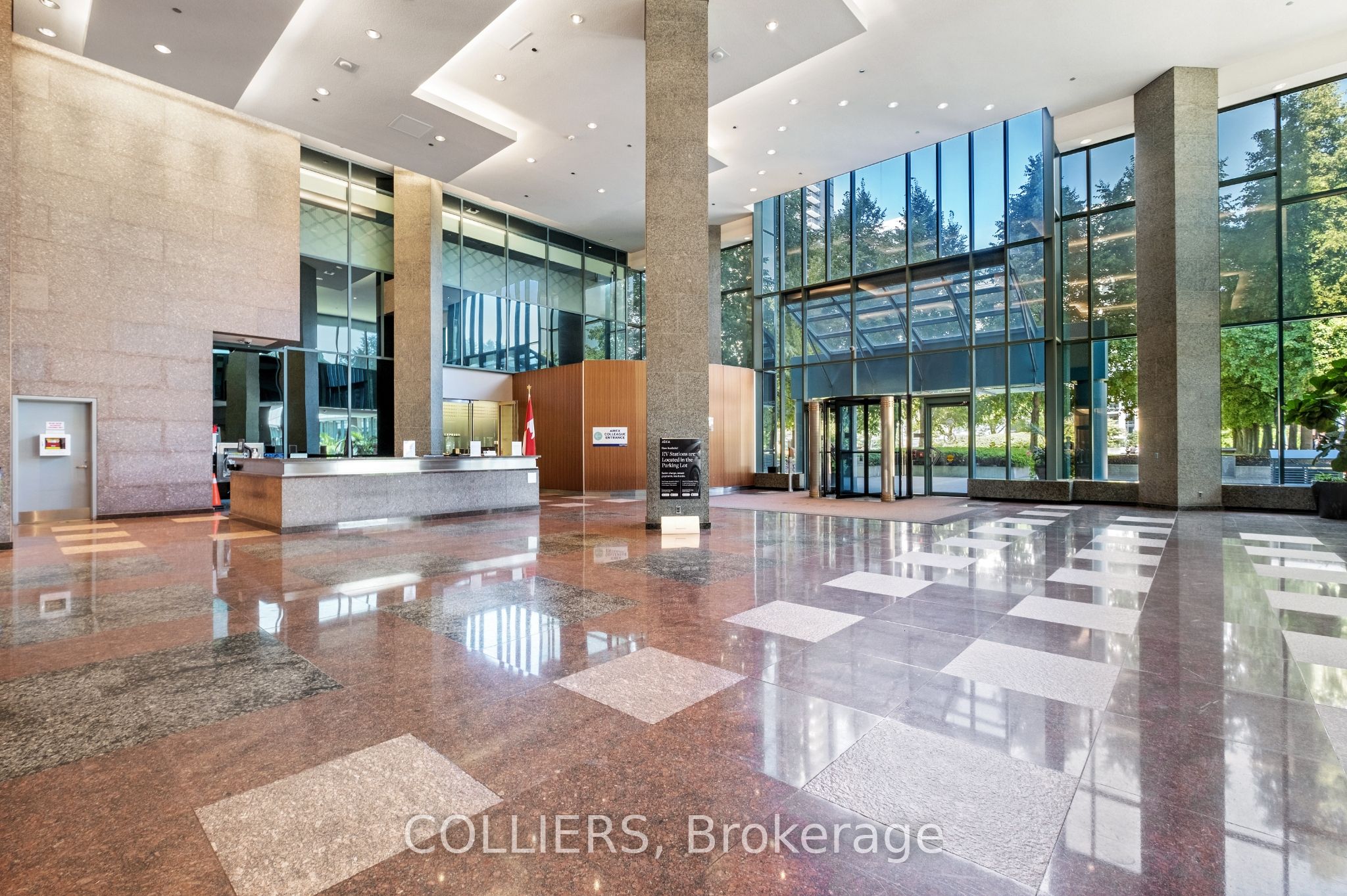 #1201 - 2225 Sheppard Avenue Property Photo 9
