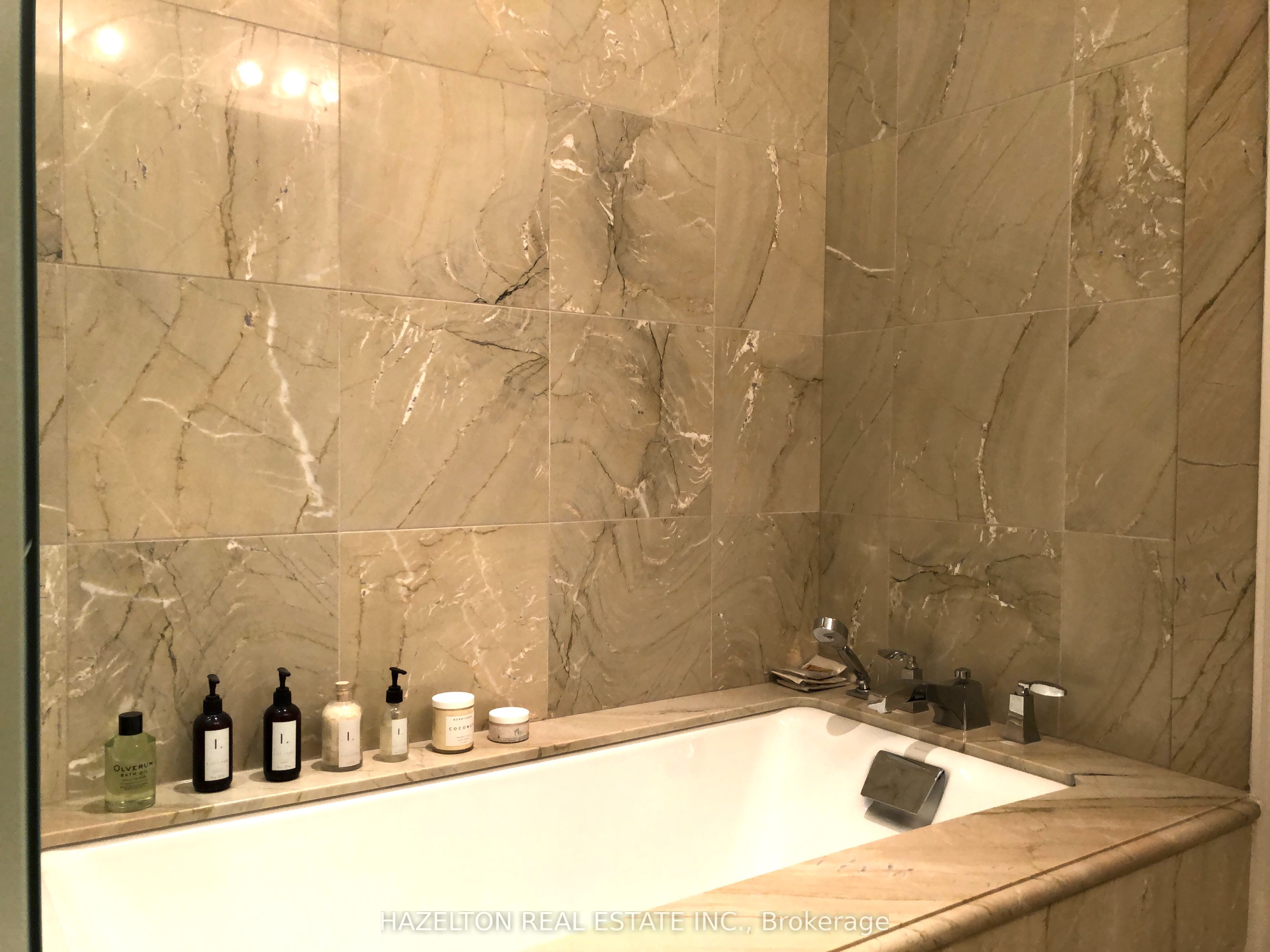 55 Scollard Street 701 Property Photo 30