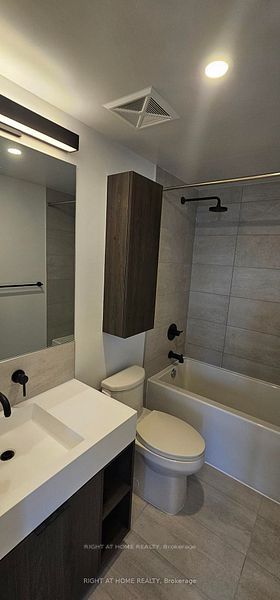 #2102 - 108 Peter Street Property Photo 28