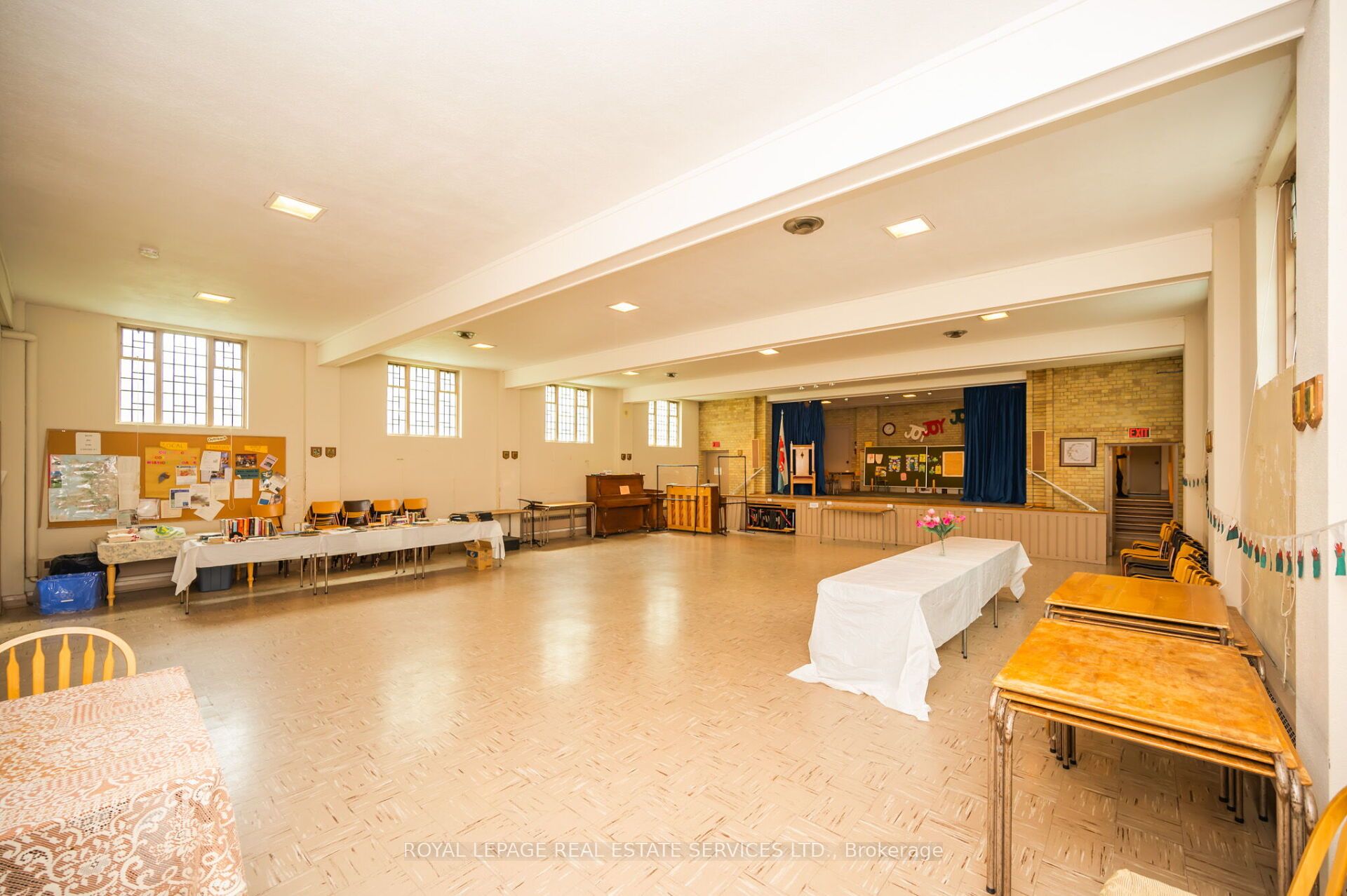 31/33 Melrose Avenue Property Photo 11