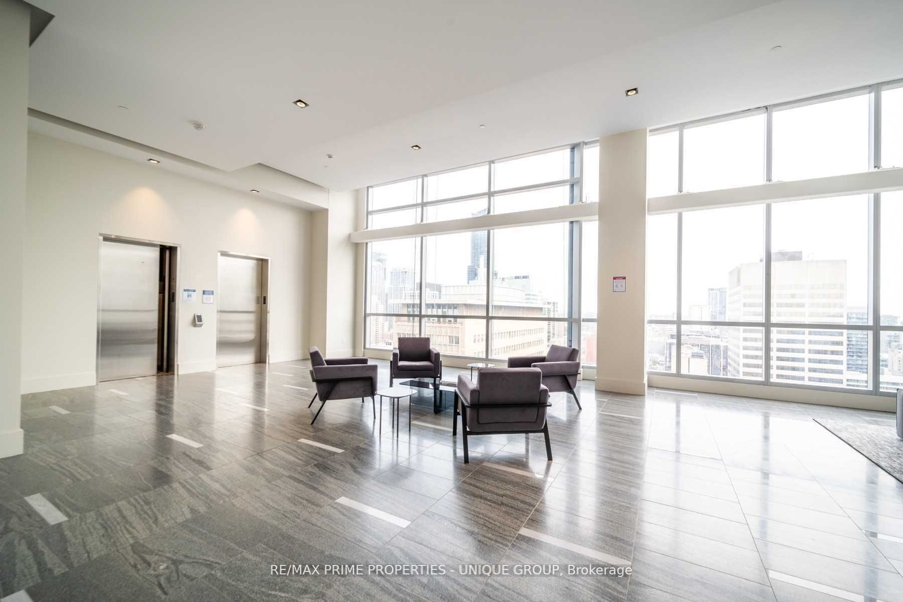 #5002 - 488 University Avenue Property Photo 37