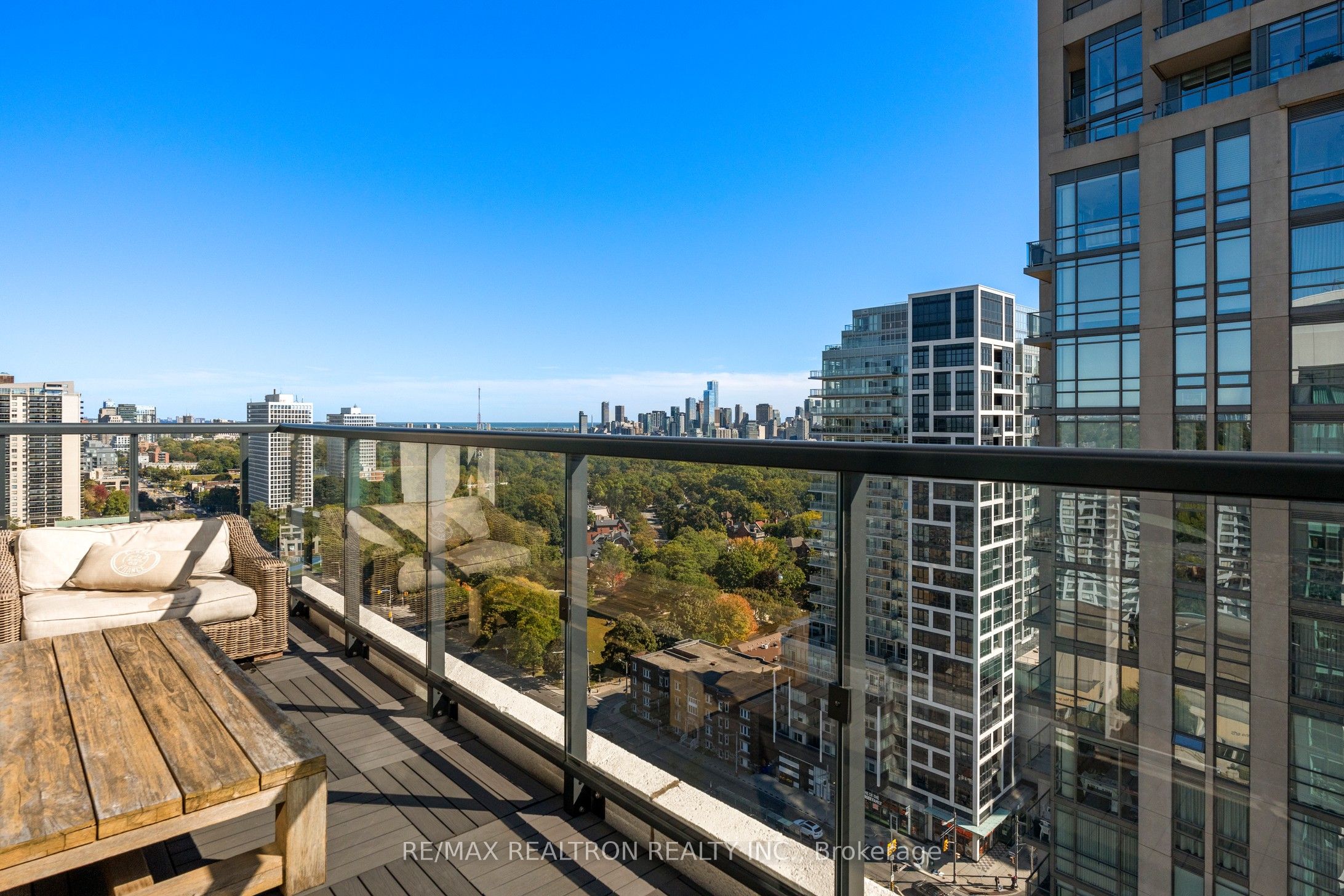 #ph02 - 1486 Bathurst Street Property Photo 14