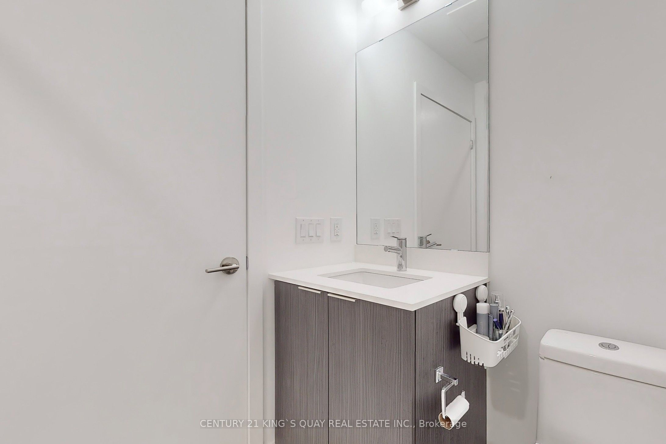 #330 - 7 Golden Lion Heights Property Photo 17