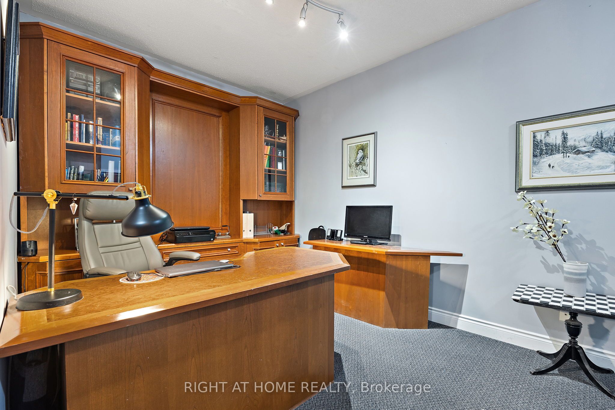 #th15 - 8 Rean Drive Property Photo 22