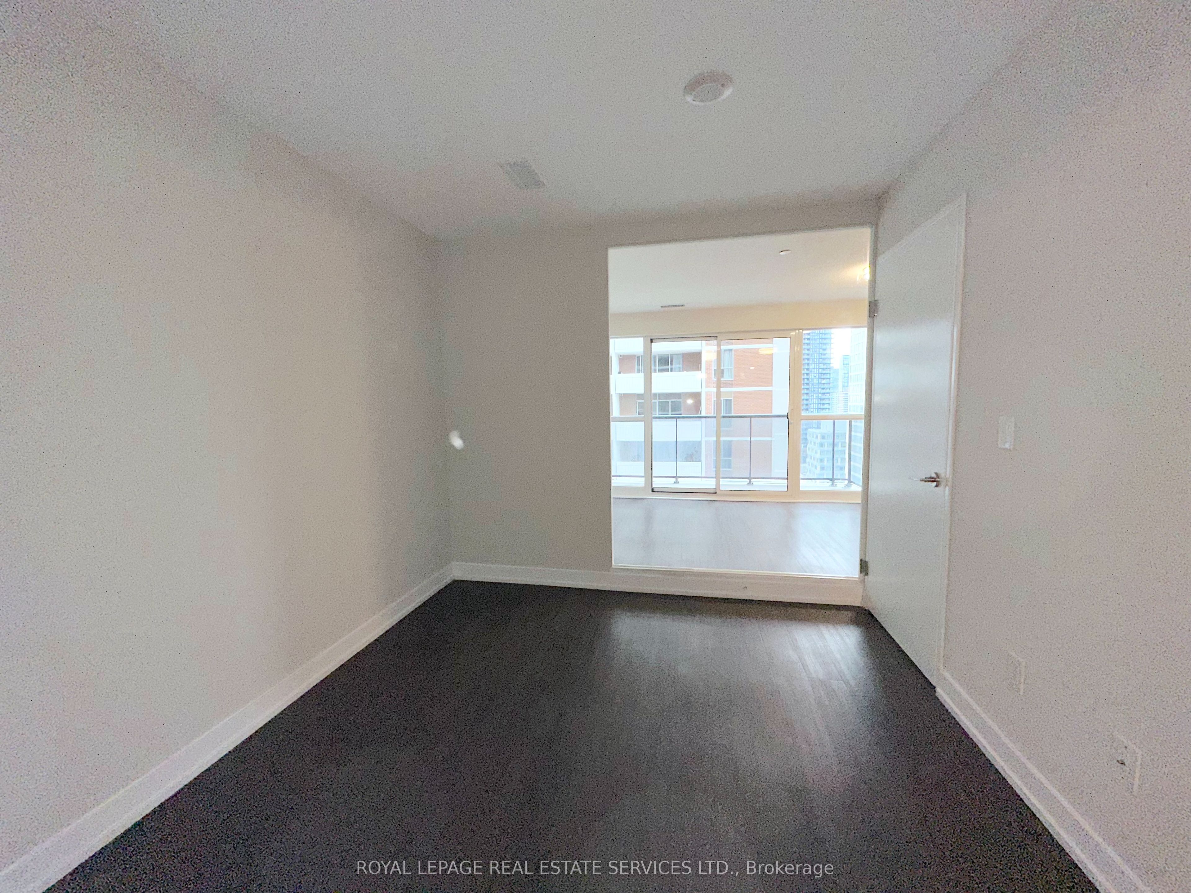 #1501 - 561 Sherbourne Street Property Photo 5