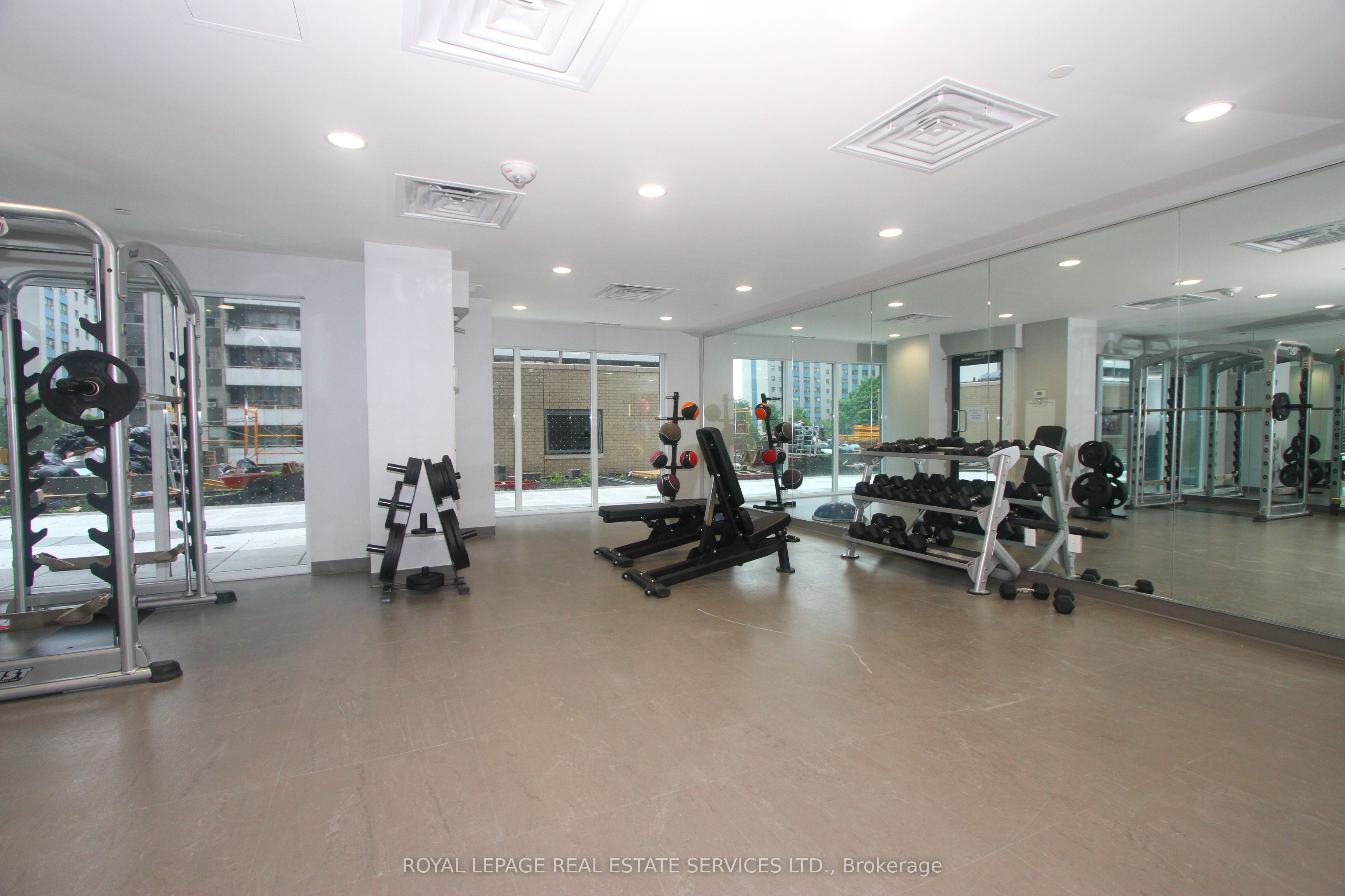#1501 - 561 Sherbourne Street Property Photo 9