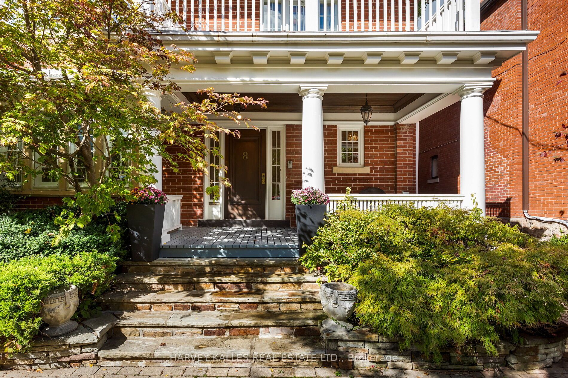 8 Binscarth Road Property Photo 3