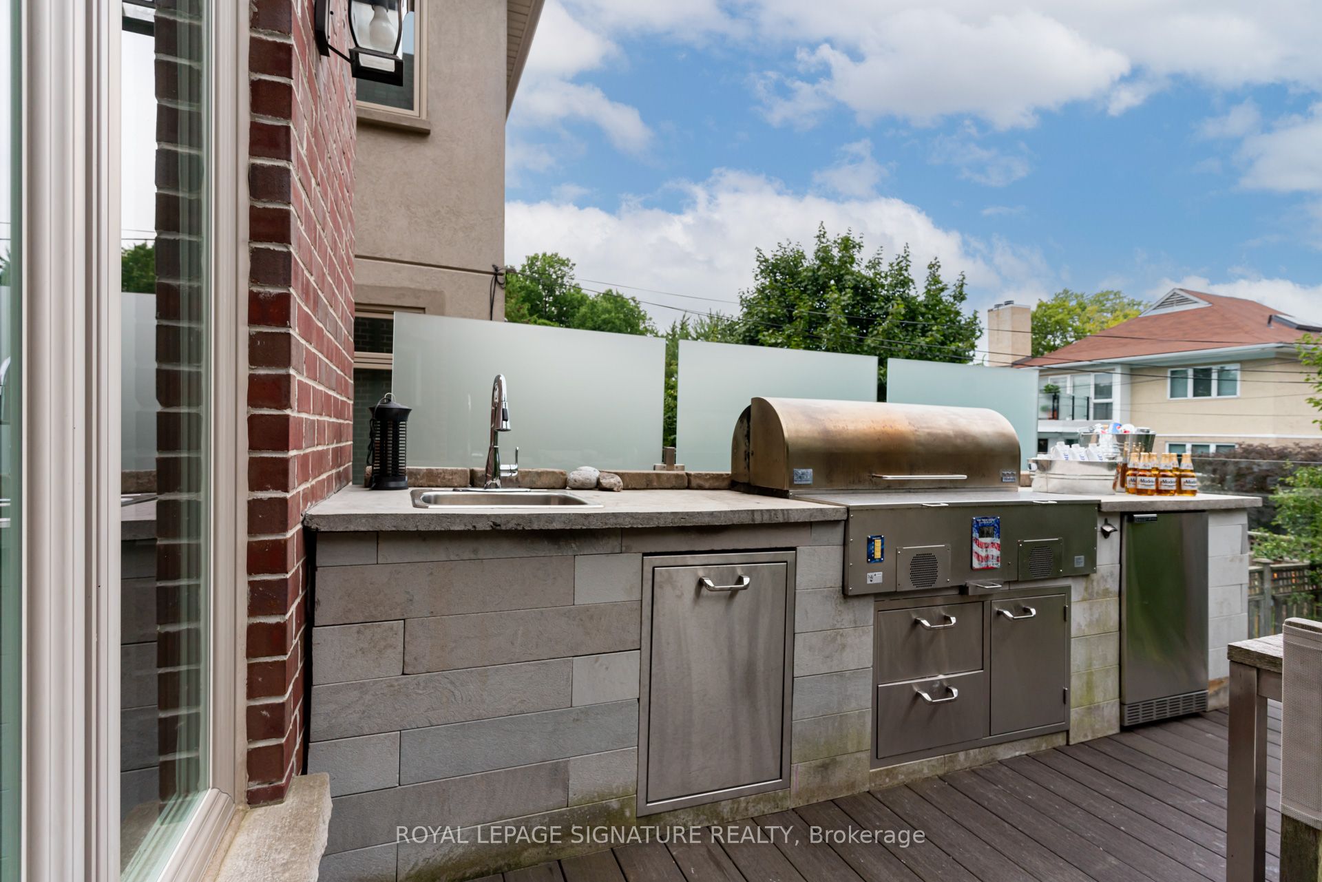 522 Melrose Avenue Property Photo 32