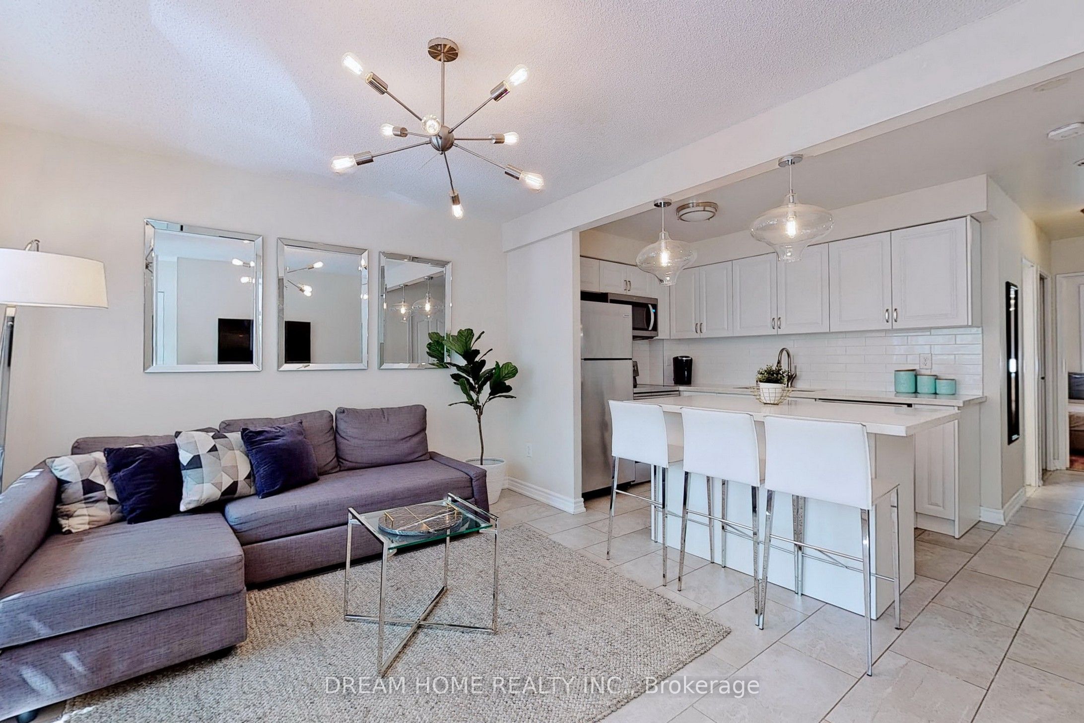 #Apt A - 61 Cameron Street Property Photo 1