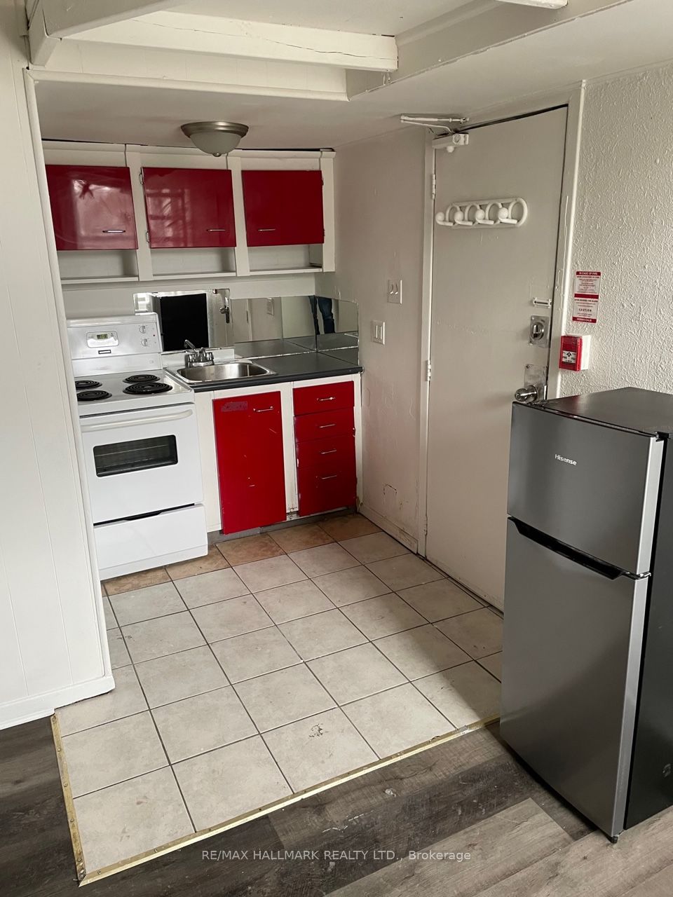 177 Carlton Street Property Photo 23