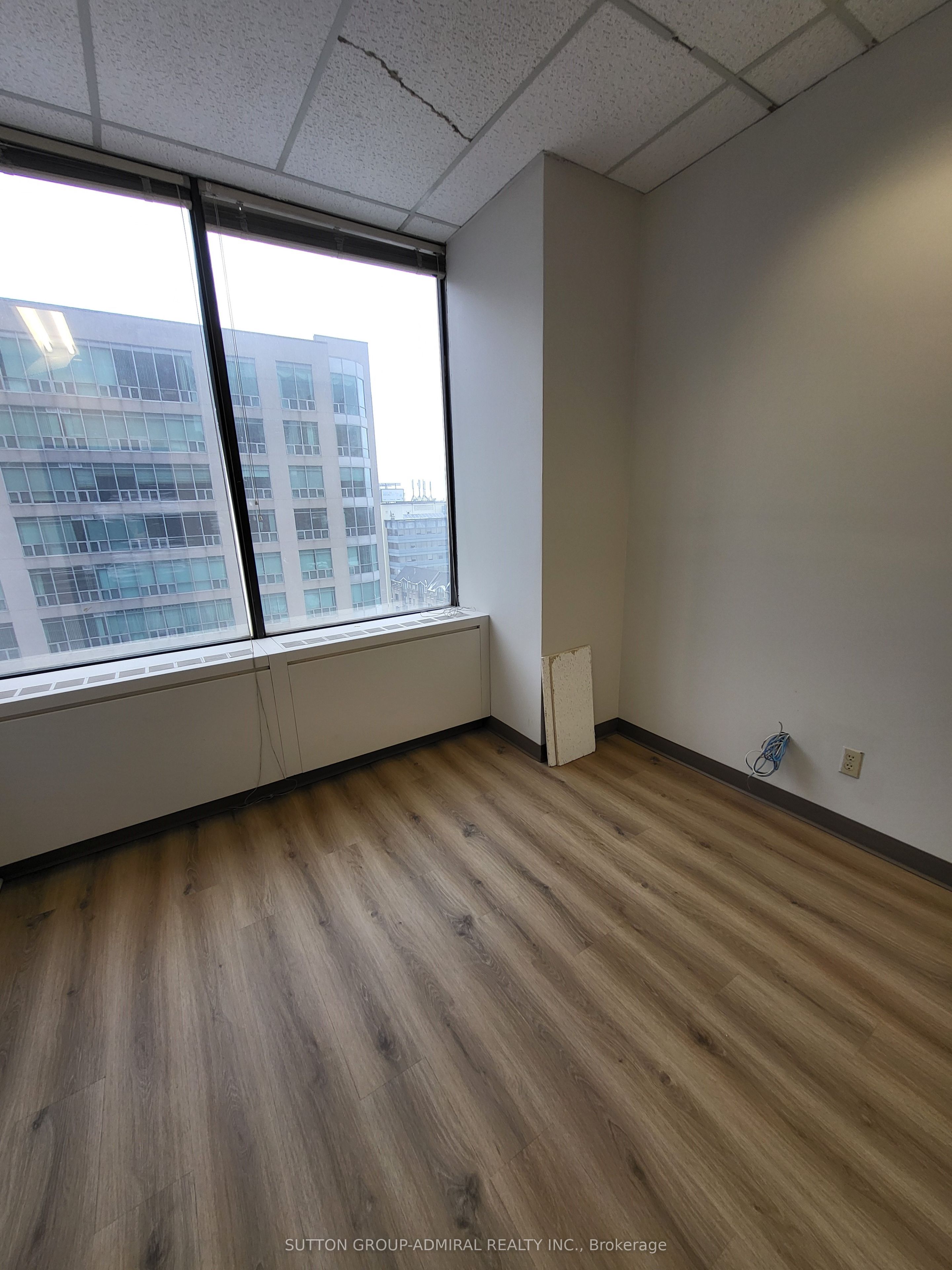 #801 - 920 Yonge Street Property Photo 28