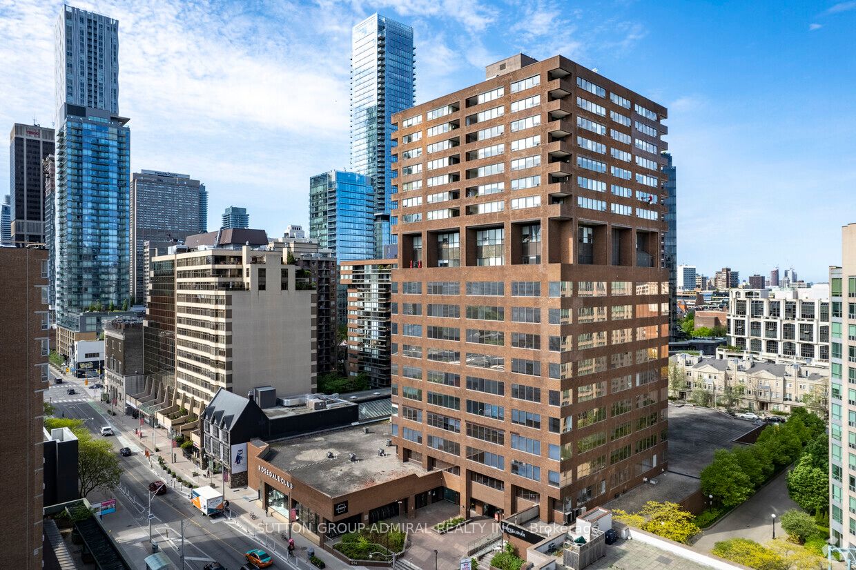 #607 - 920 Yonge Street Property Photo 2