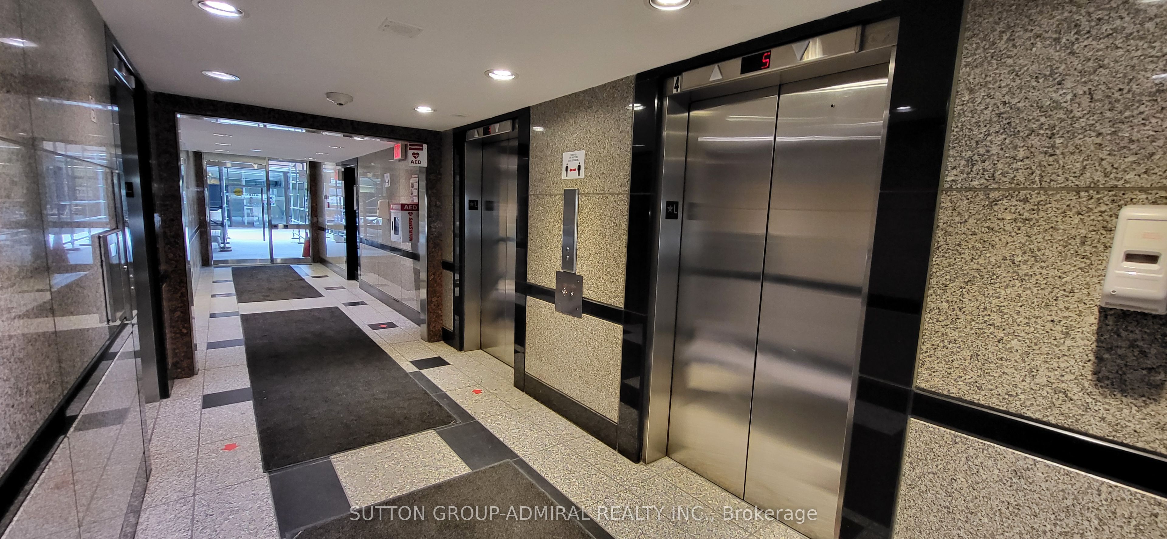 #607 - 920 Yonge Street Property Photo 9