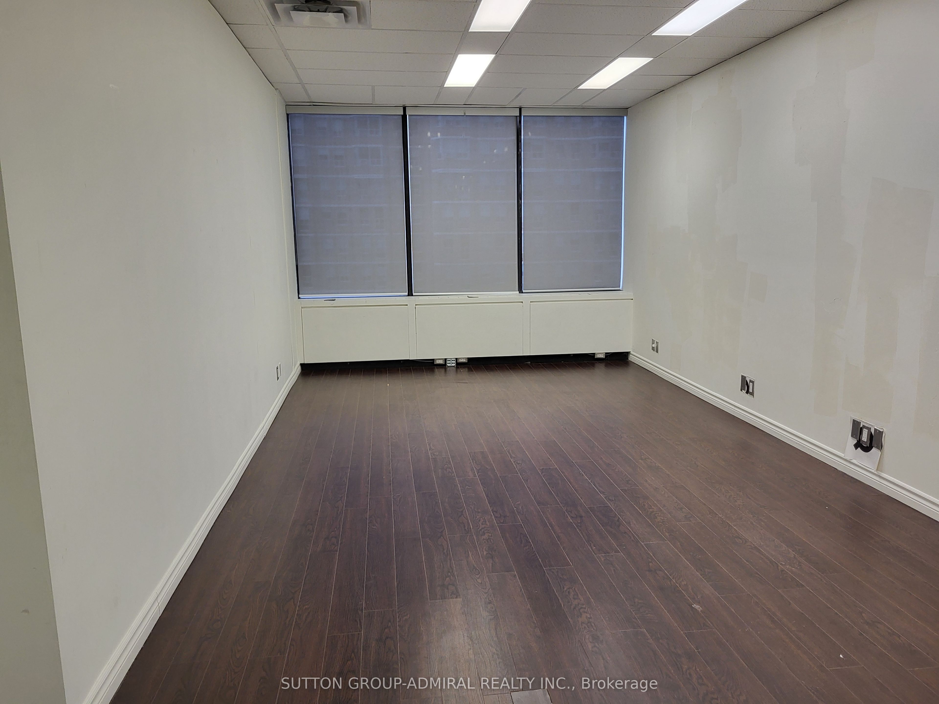 #607 - 920 Yonge Street Property Photo 19