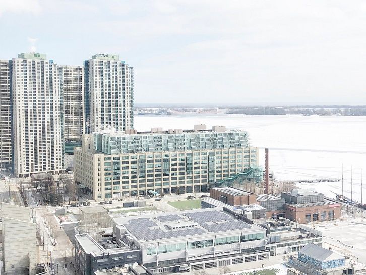 #2501 - 260 Queens Quay Property Photo 17