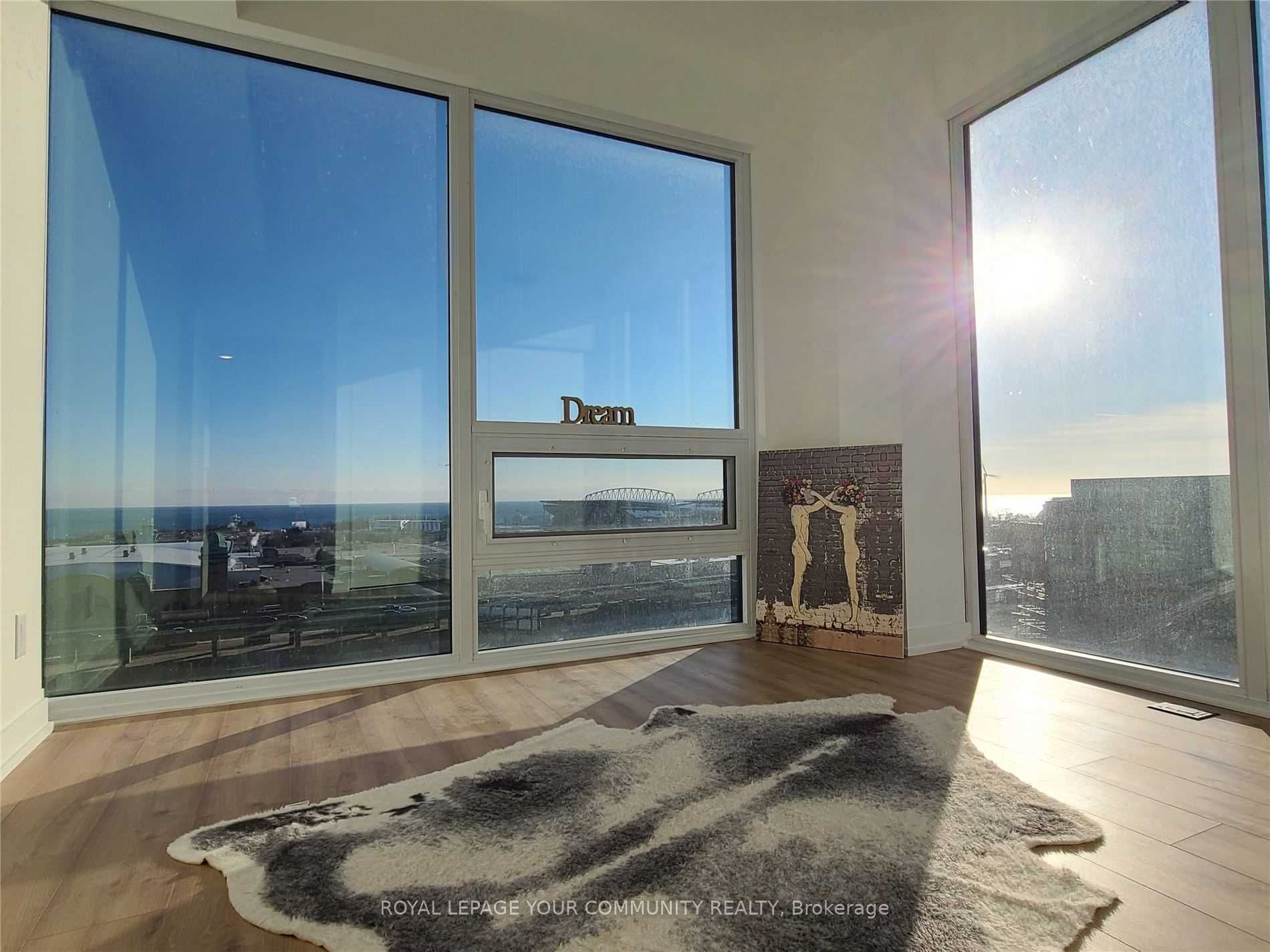 #1503 - 135 East Liberty Street Property Photo 1
