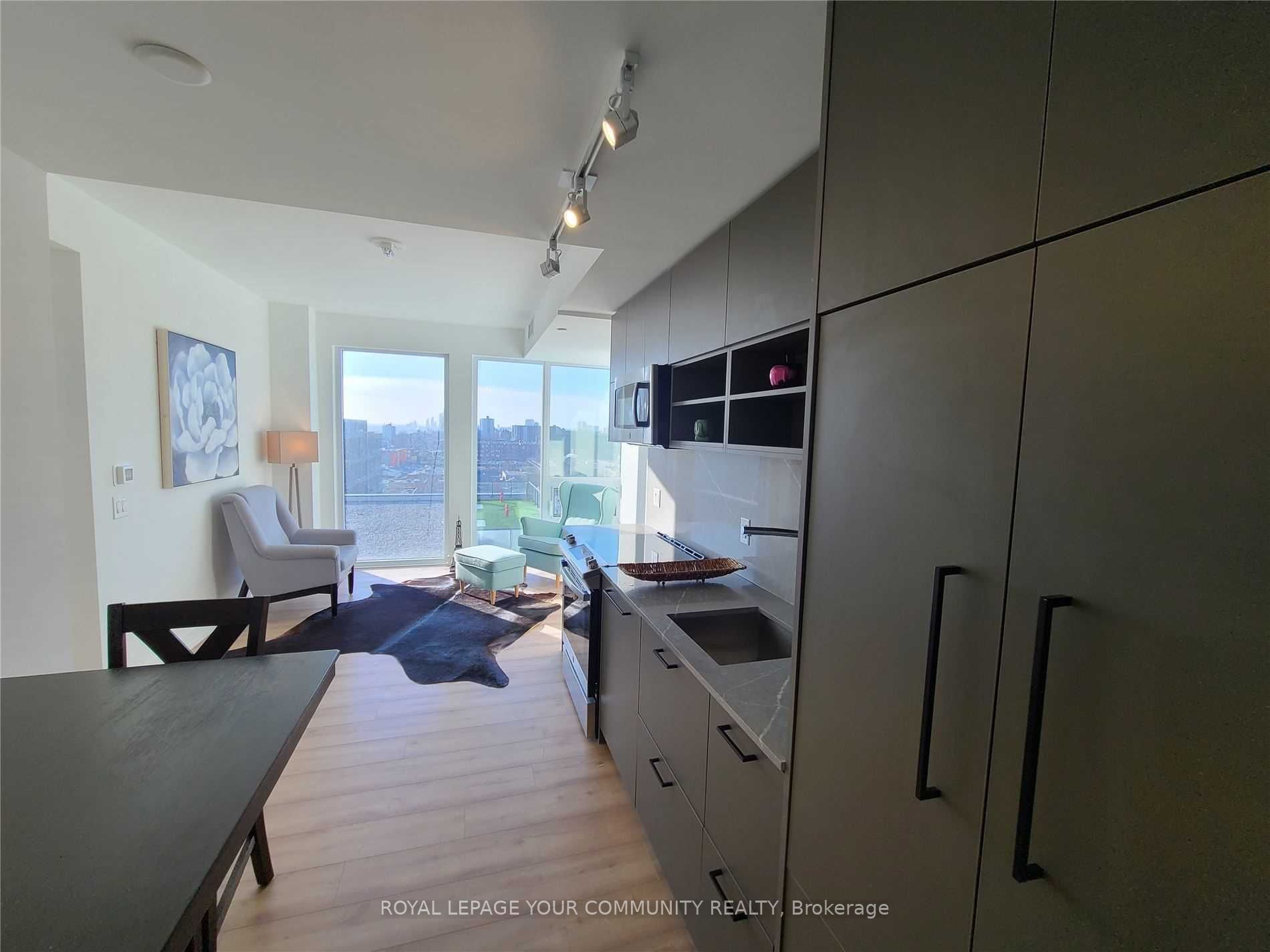 #1503 - 135 East Liberty Street Property Photo 9