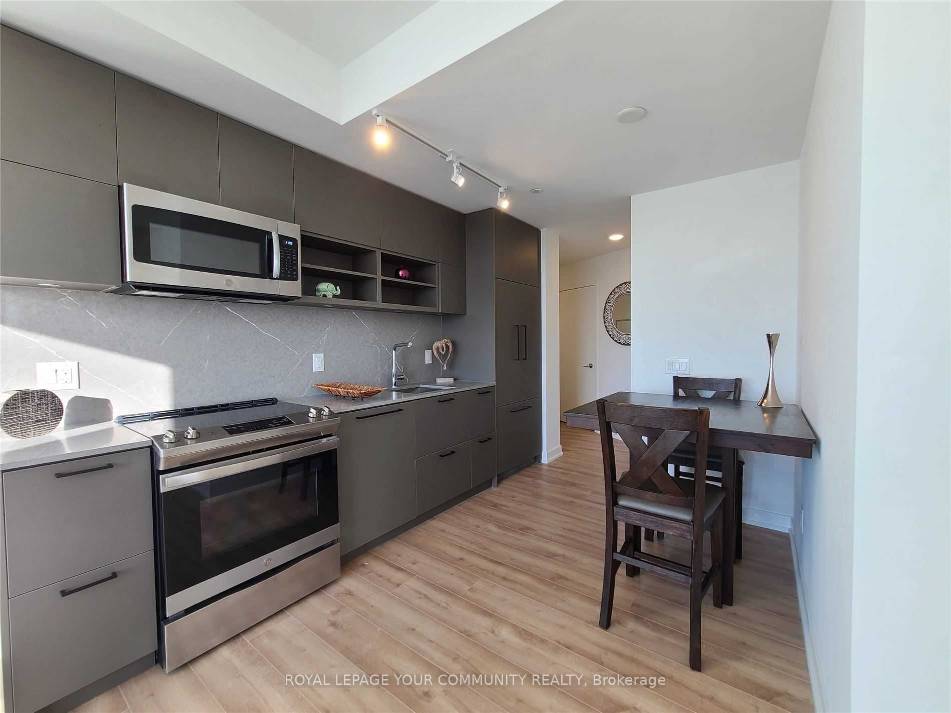 #1503 - 135 East Liberty Street Property Photo 16