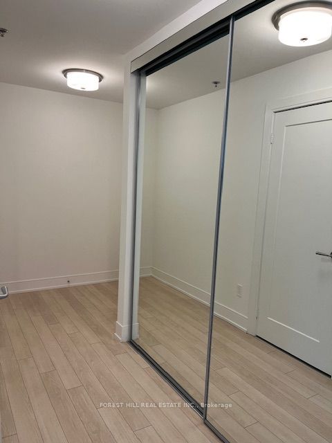 #402 - 310 Tweedsmuir Avenue Property Photo 4