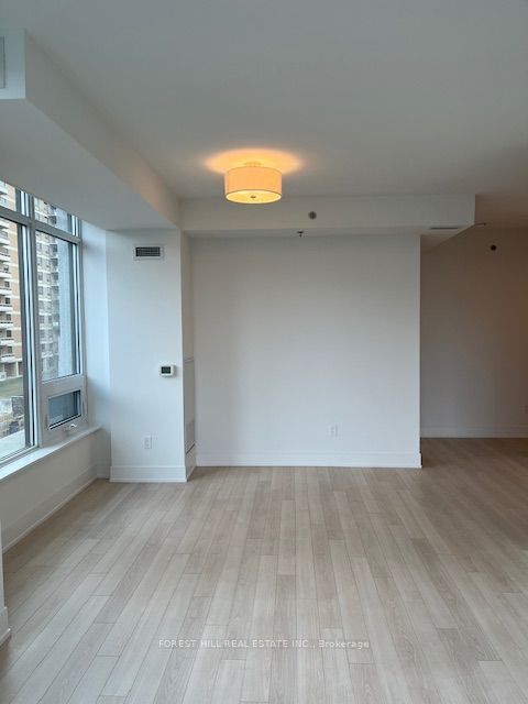 #402 - 310 Tweedsmuir Avenue Property Photo 9