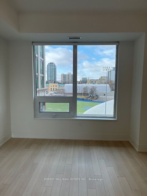#402 - 310 Tweedsmuir Avenue Property Photo 13