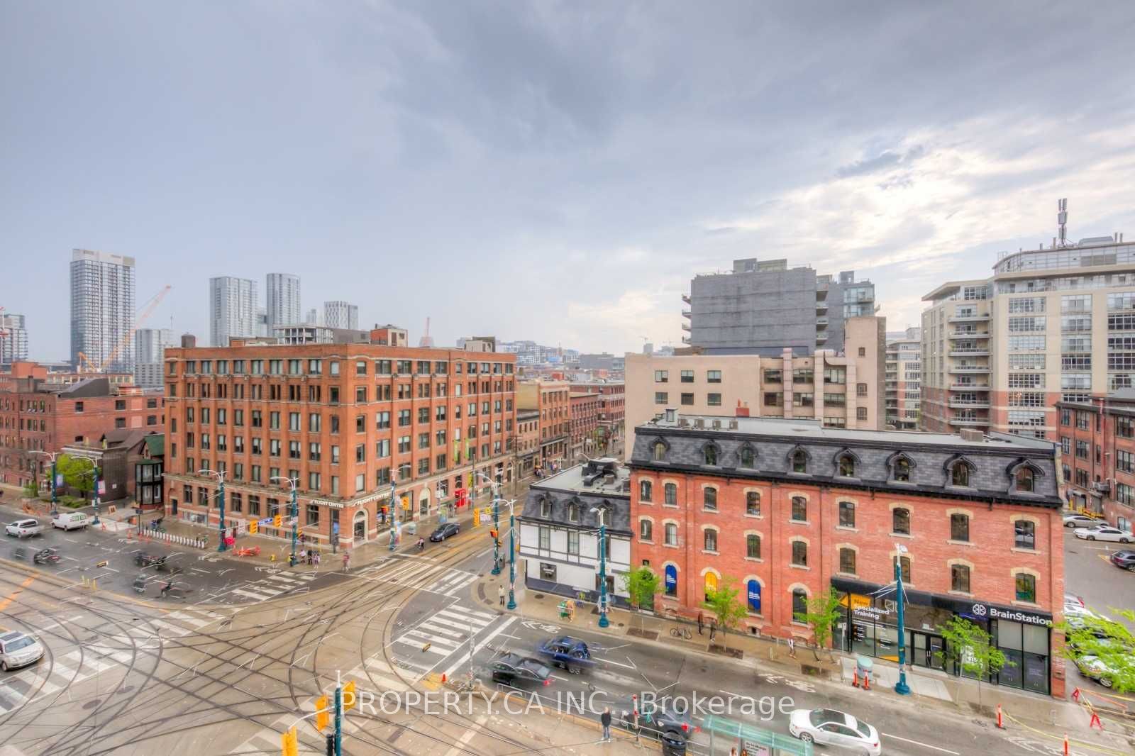 #707 - 438 King Street Property Photo 2